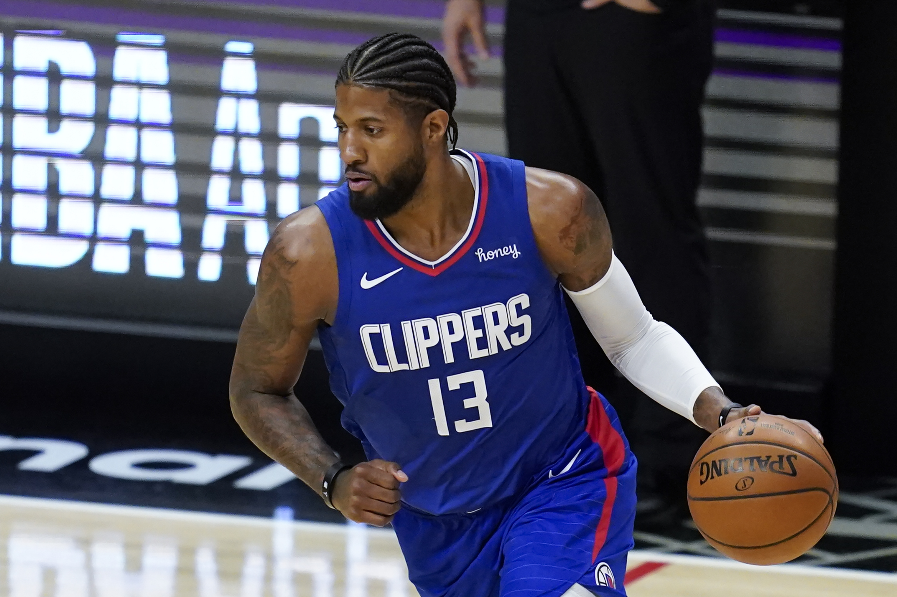 Paul George misses Celtics-Clippers showdown with sore right foot