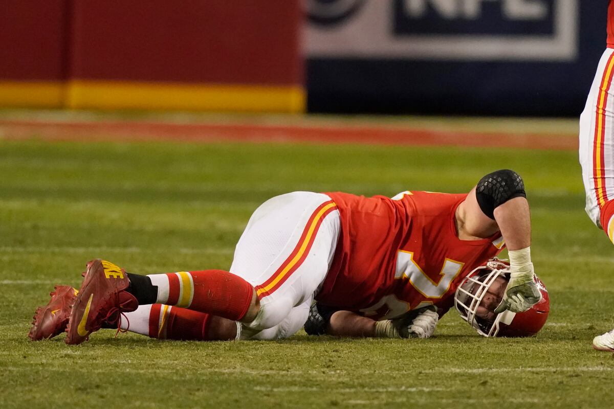 Chiefs OL Eric Fisher's Achilles Injury 'Doesn't Look Too Good,' Says Andy Reid | Bleacher ...