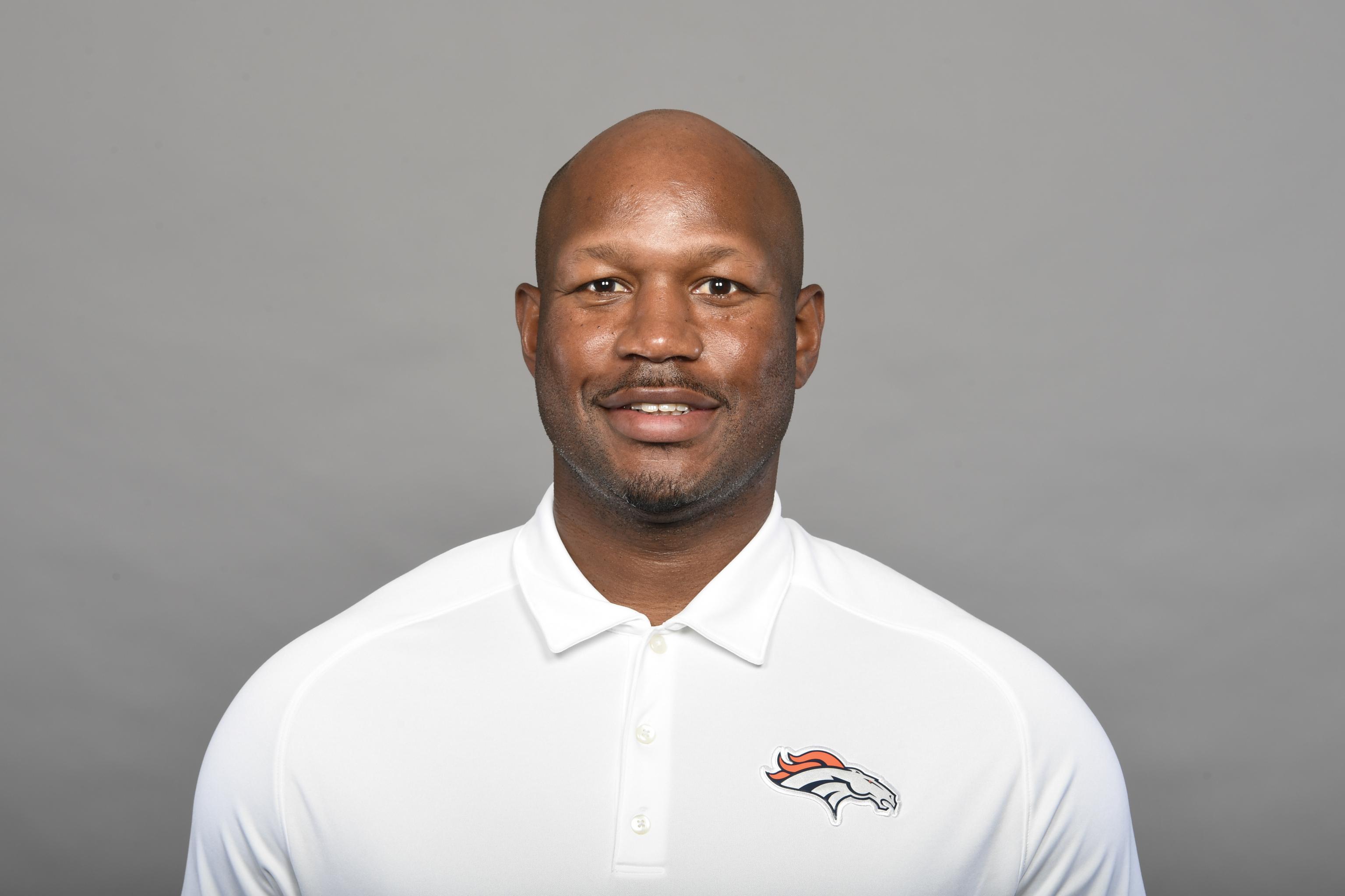 Chargers News: Bolts hiring Renaldo Hill as defensive coordinator