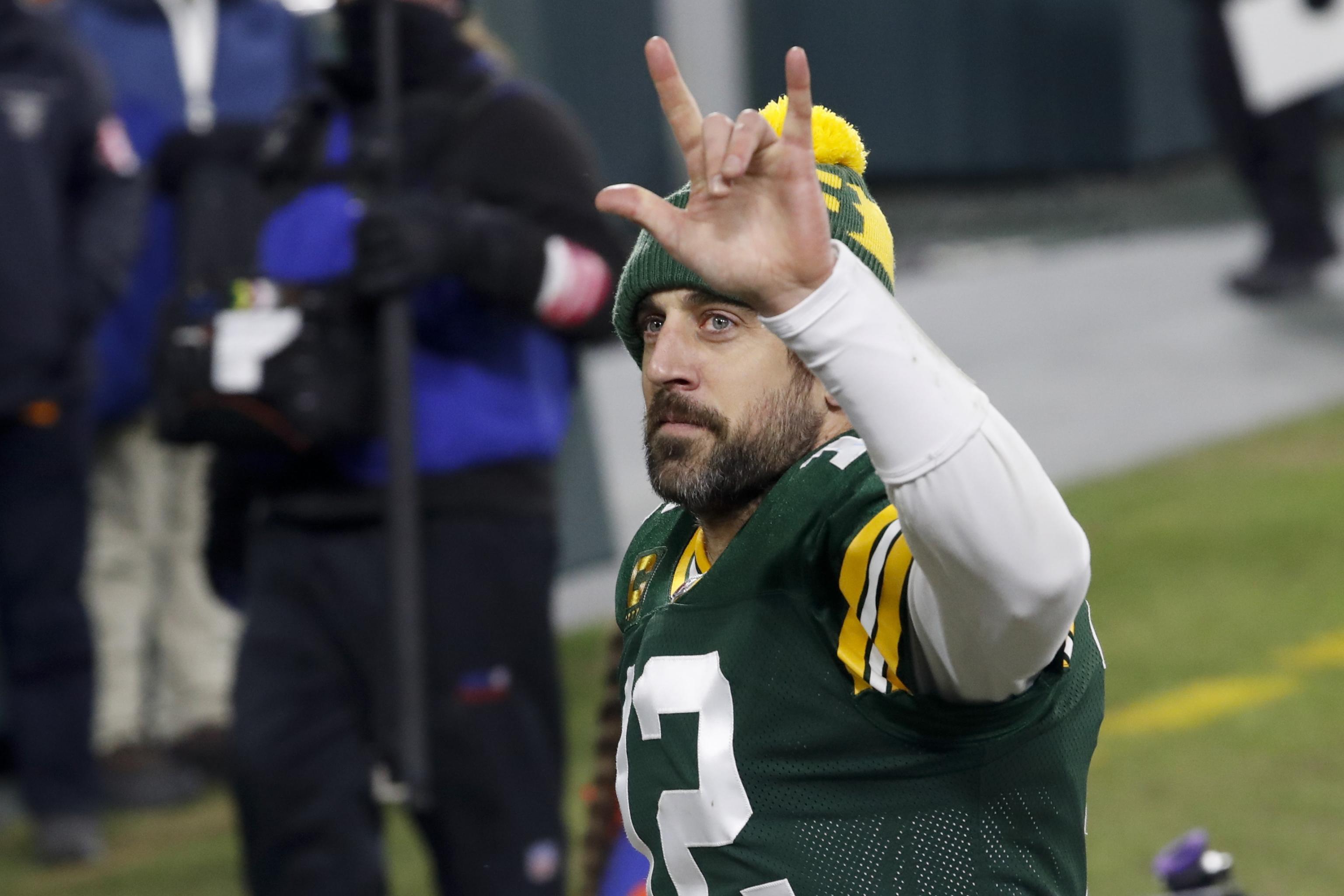 ProFootballTalk] Aaron Rodgers: If there's a trade opportunity, I