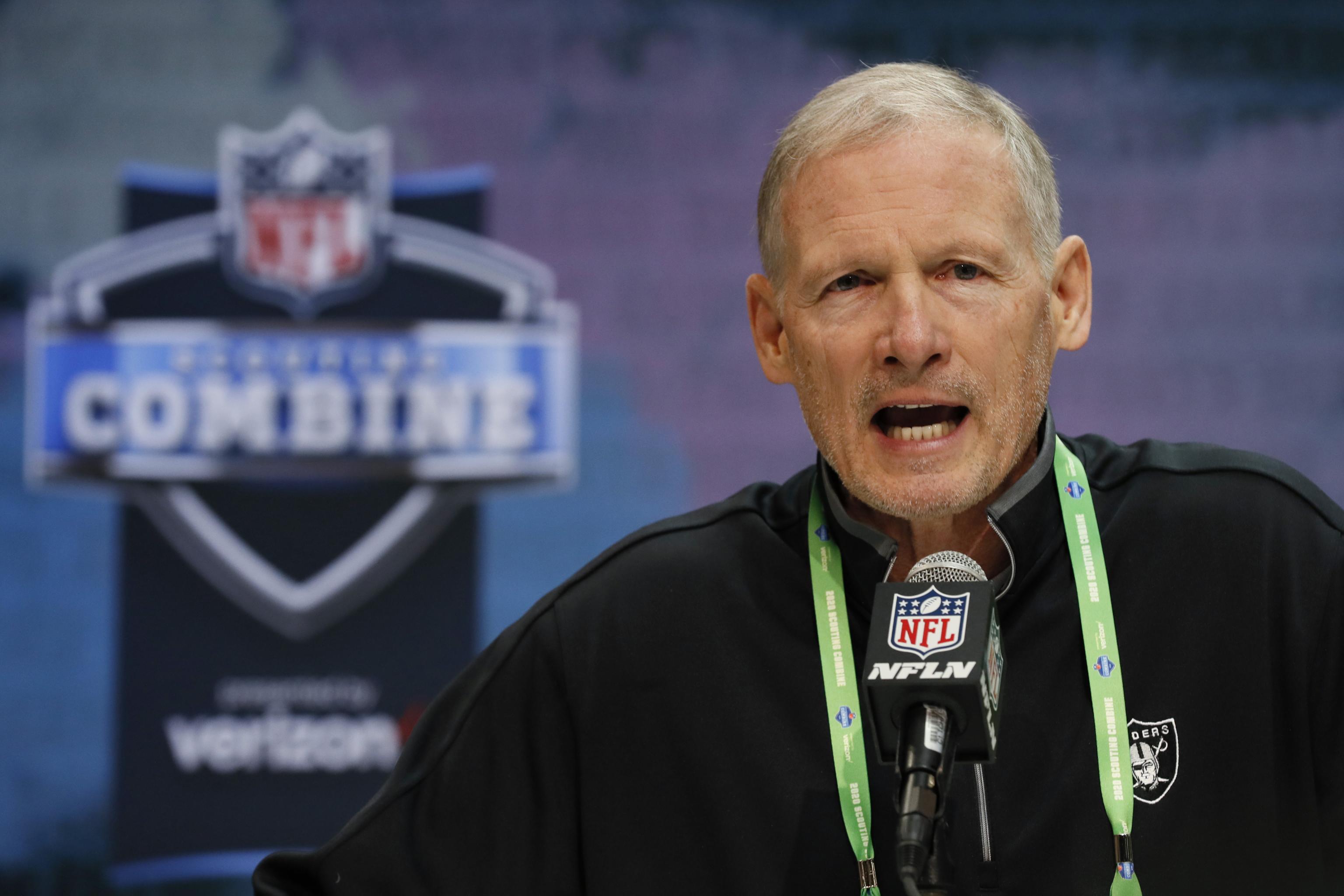 NFL combine: Mike Mayock is still evaluating prospects, now as Raiders GM -  Los Angeles Times