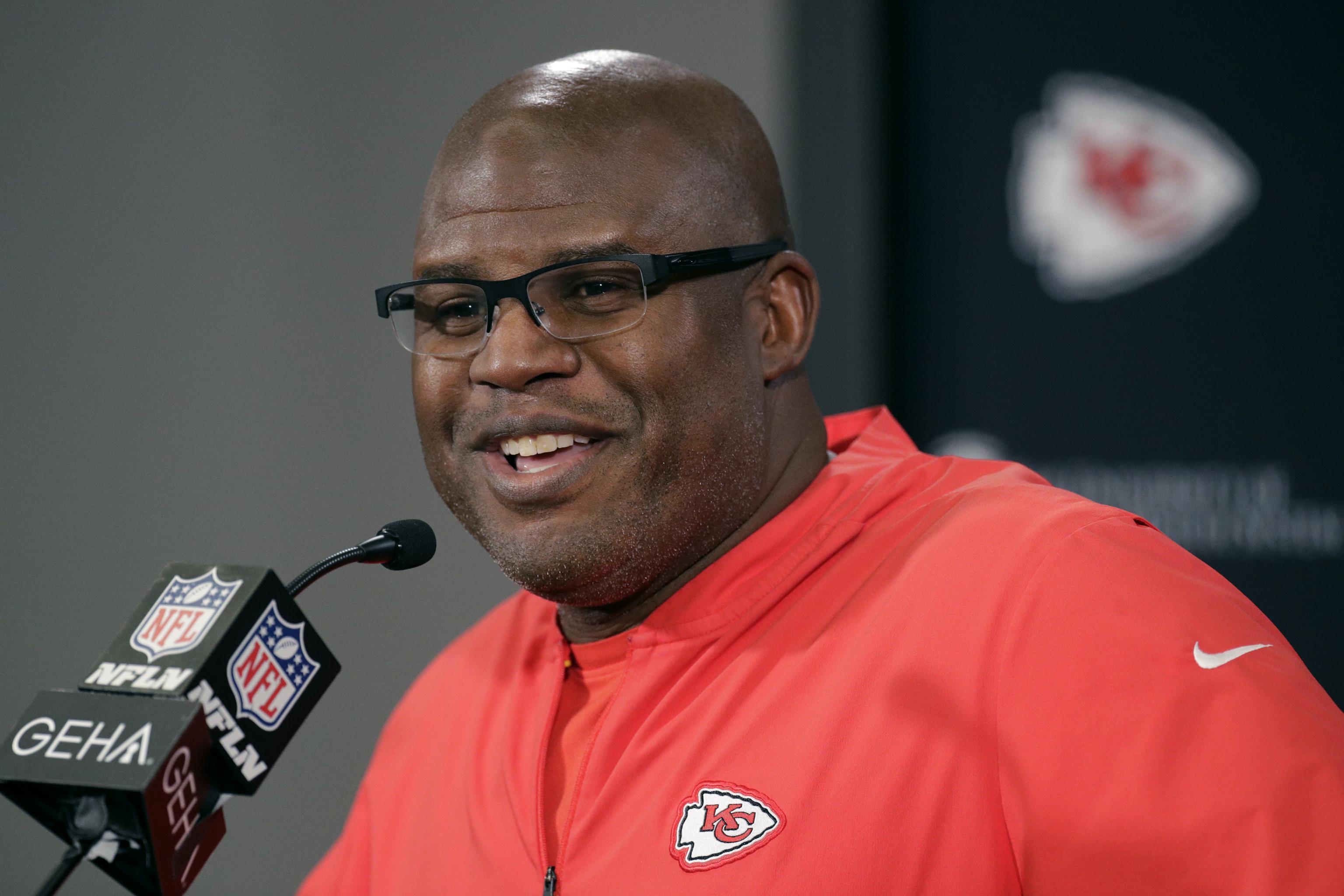 Chiefs' Eric Bieniemy, passed over again for head coaching jobs