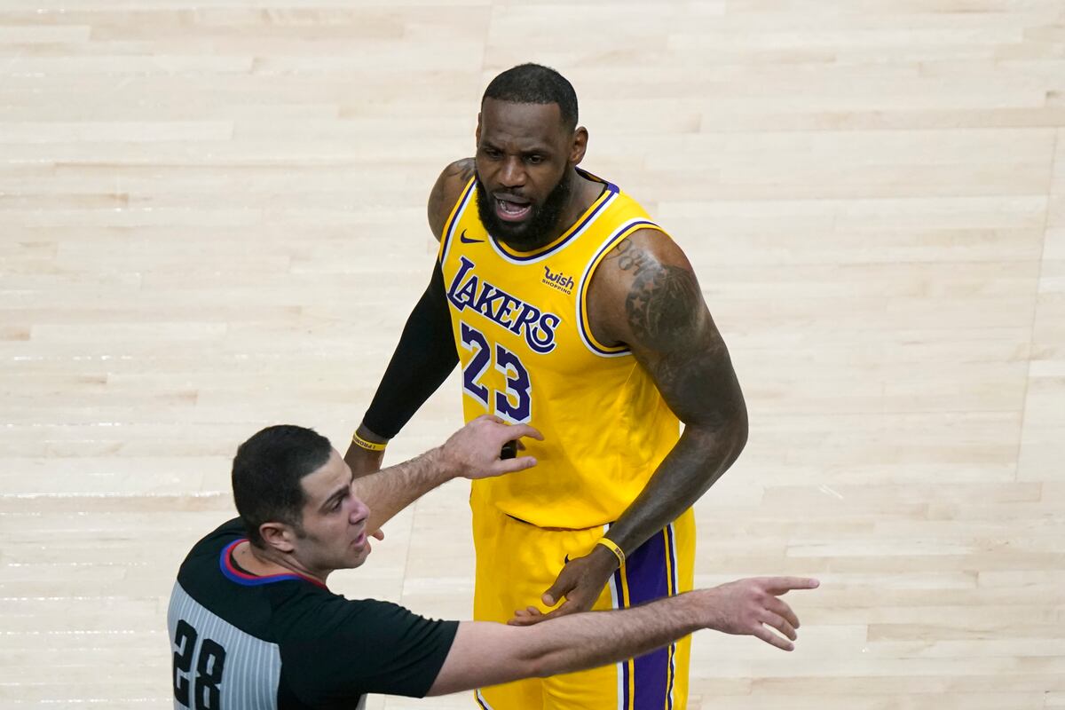 juliana carlos lebron