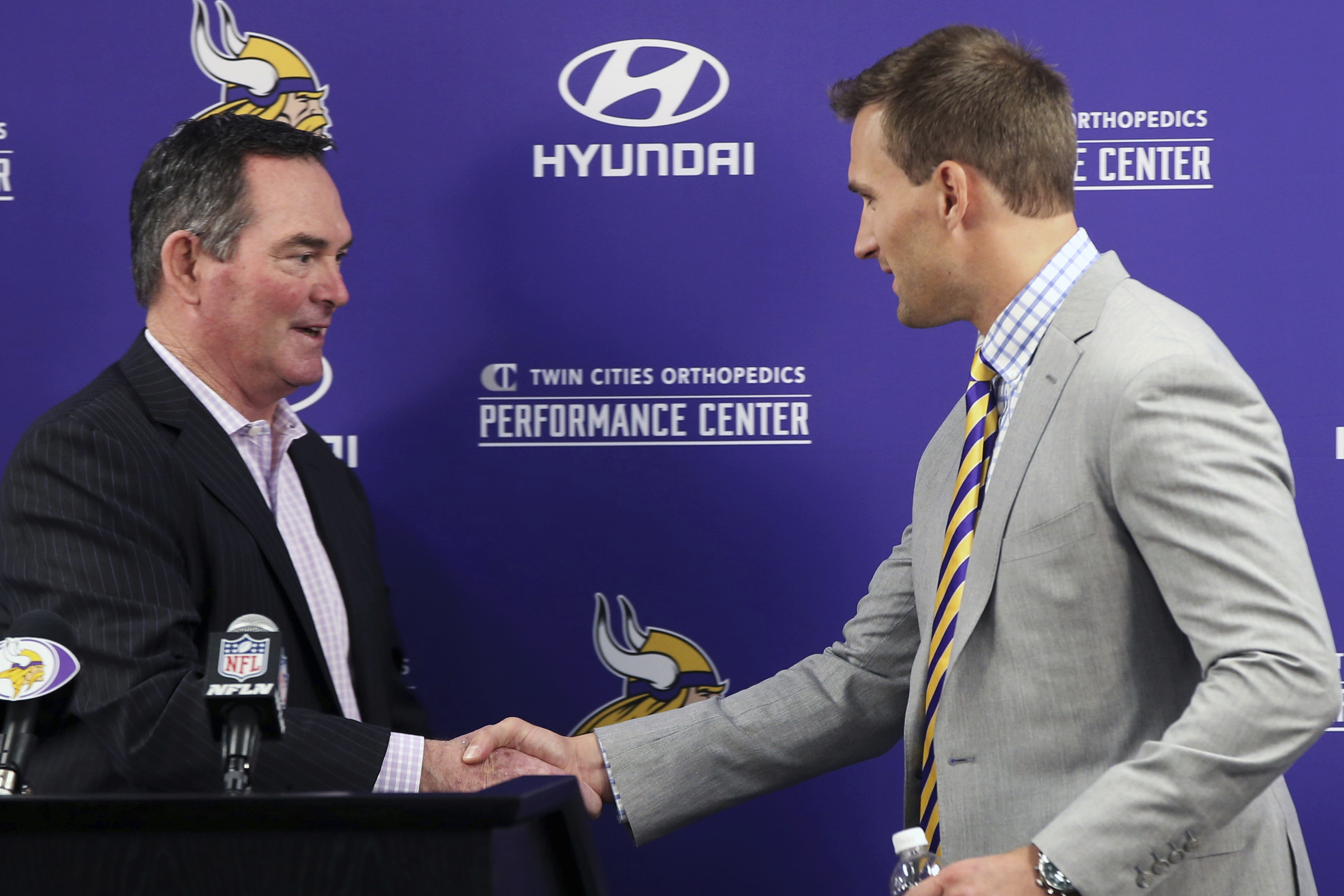 Vikings' Mike Zimmer: Kirk Cousins Is 'Our Guy' Despite 49ers Trade Rumors, News, Scores, Highlights, Stats, and Rumors