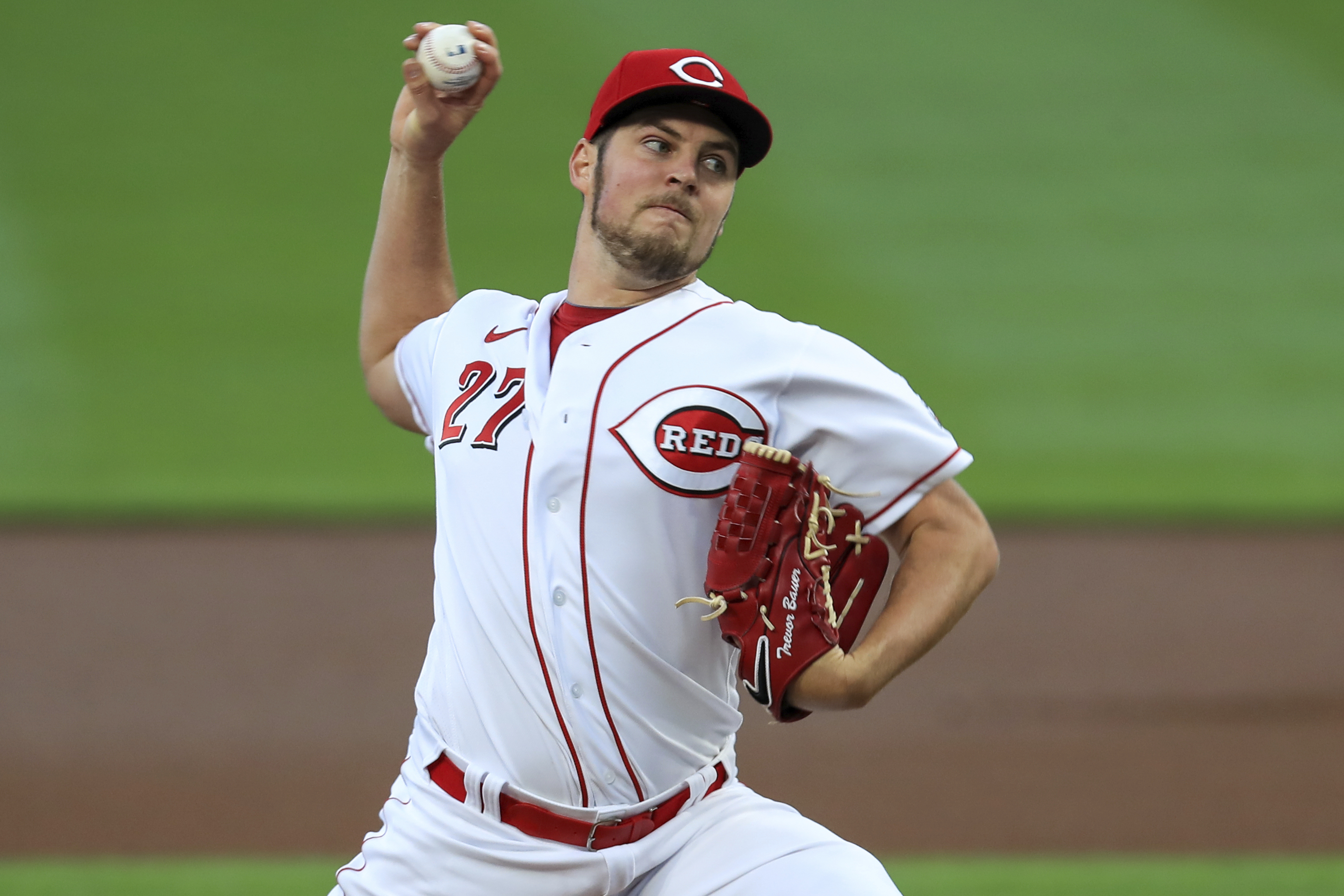 Trevor Bauer: Do Cincinnati Reds flip pitcher by trade deadline?