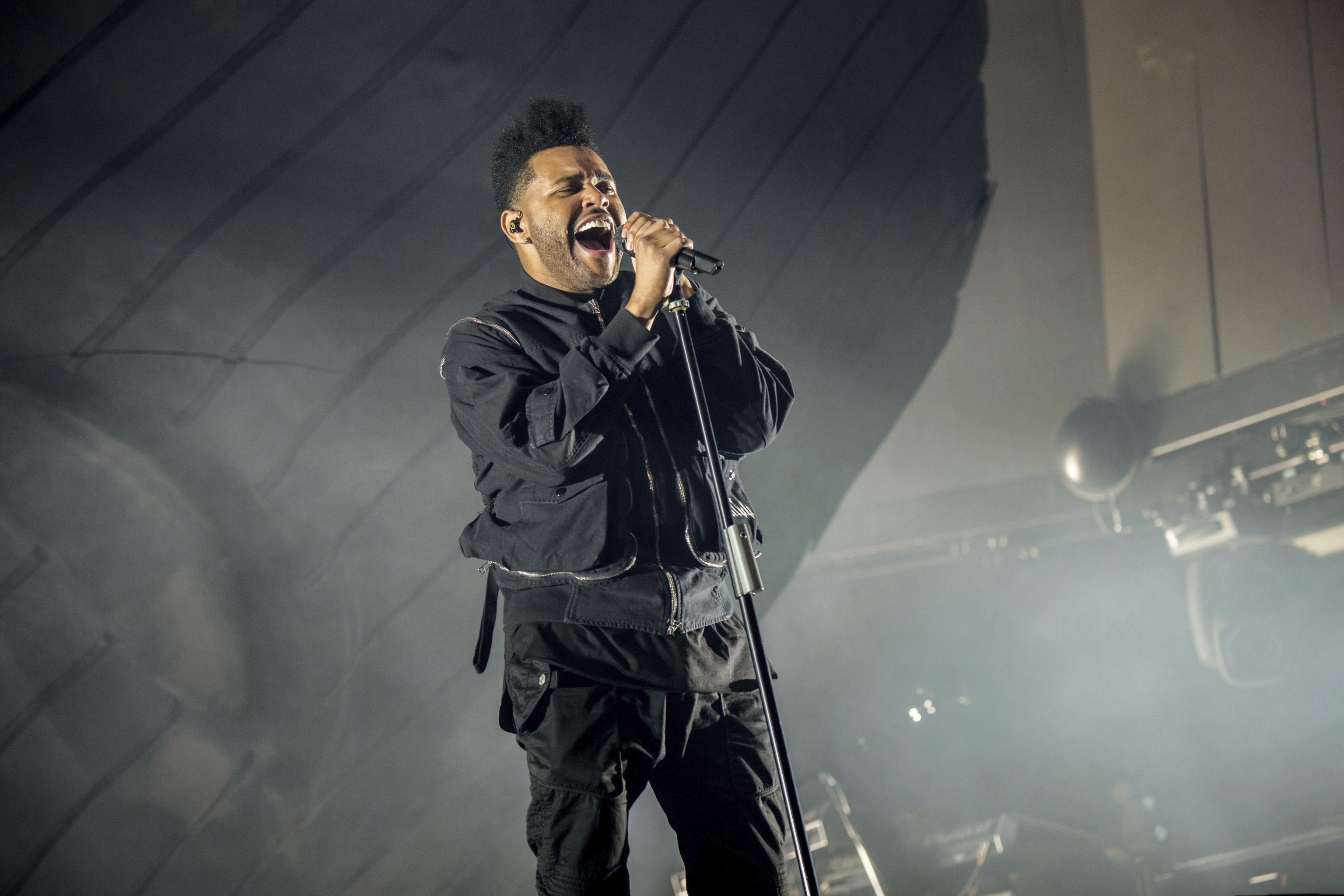 Super Bowl halftime show prop bets 2021: Odds for The Weeknd's songs, guest  appearances & more