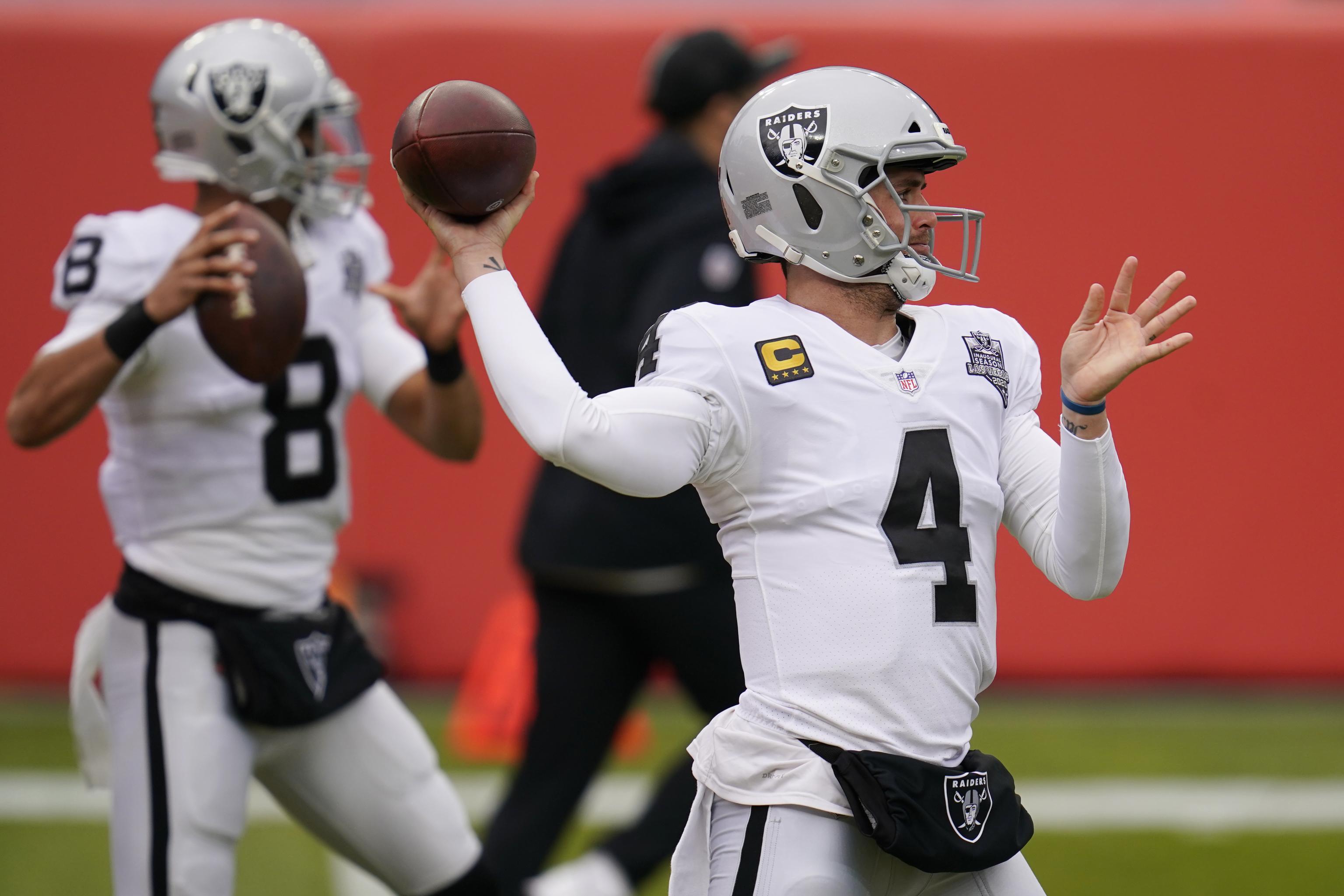 Carr or Mariota? Injury makes starter unclear for Raiders against