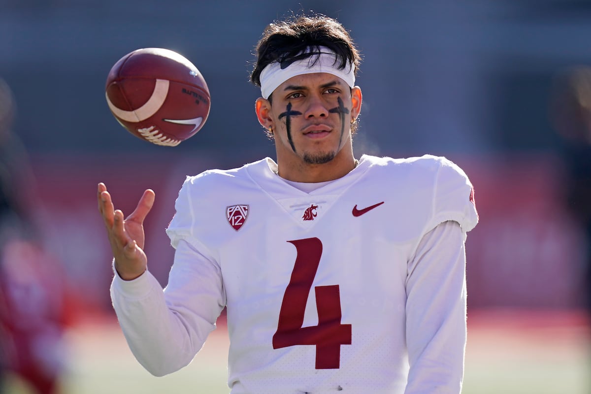 WSU QB Jayden De Laura Suspended After Being Arrested on Suspicion of