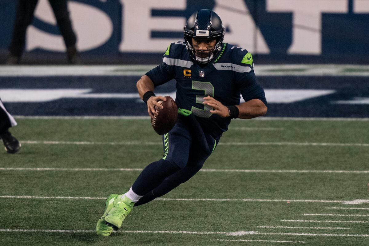 Russell Wilson Trade Rumors Seahawks Not Looking to Move