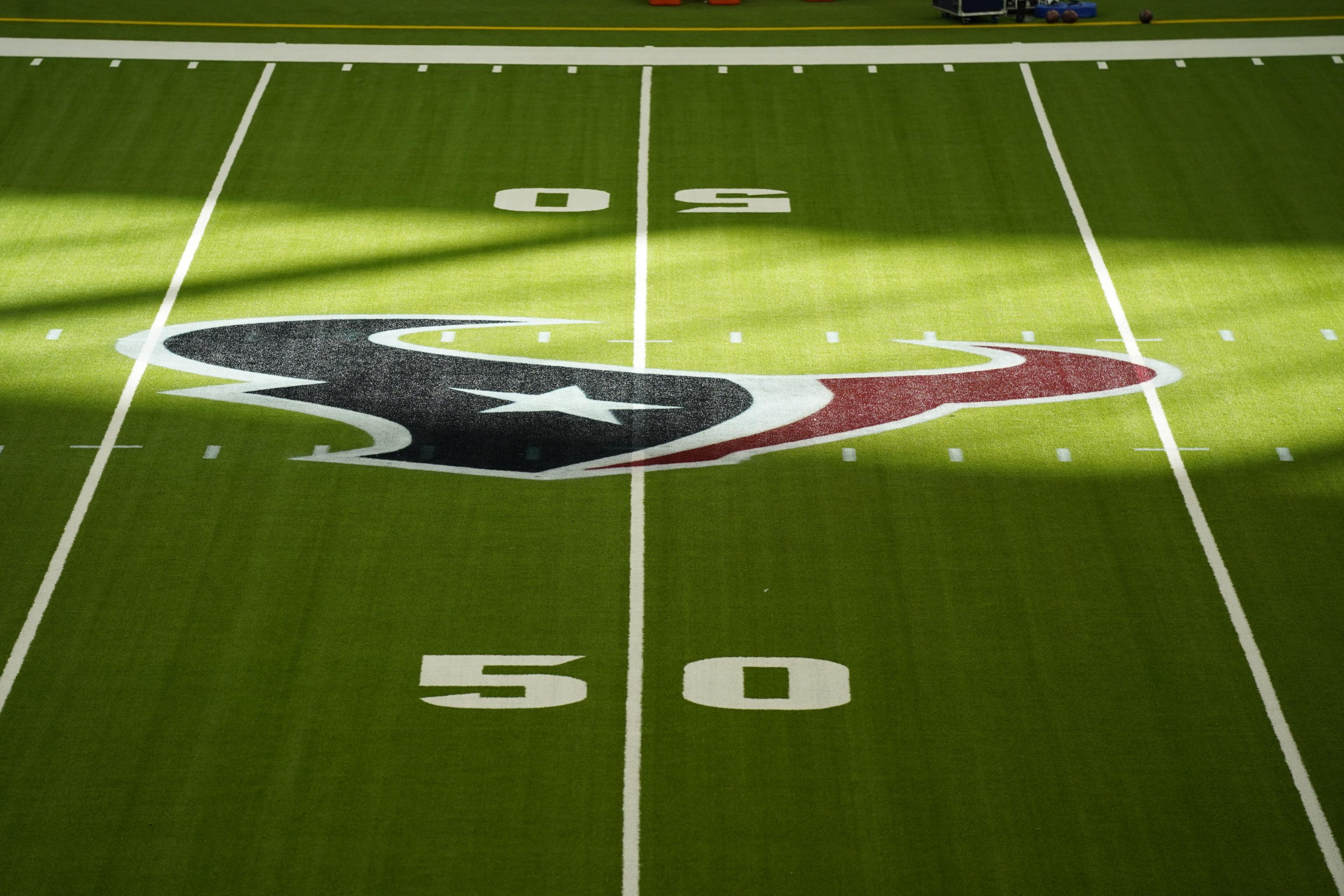 Los Angeles Rams vs Houston Texans: The Texans are a joke. - Turf