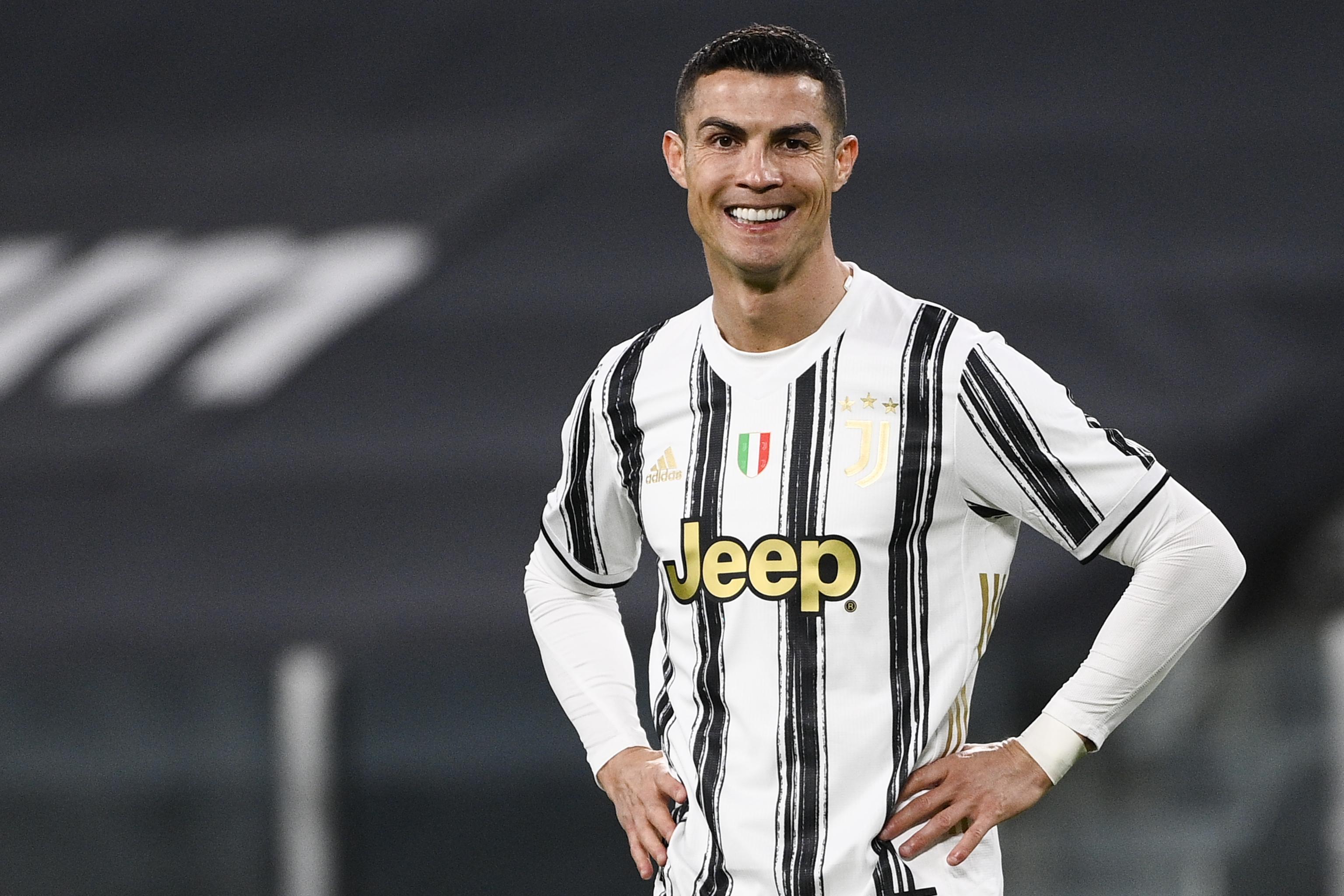 Cristiano Ronaldo 1st Person in World to Surpass 500M Social Media  Followers | Bleacher Report | Latest News, Videos and Highlights
