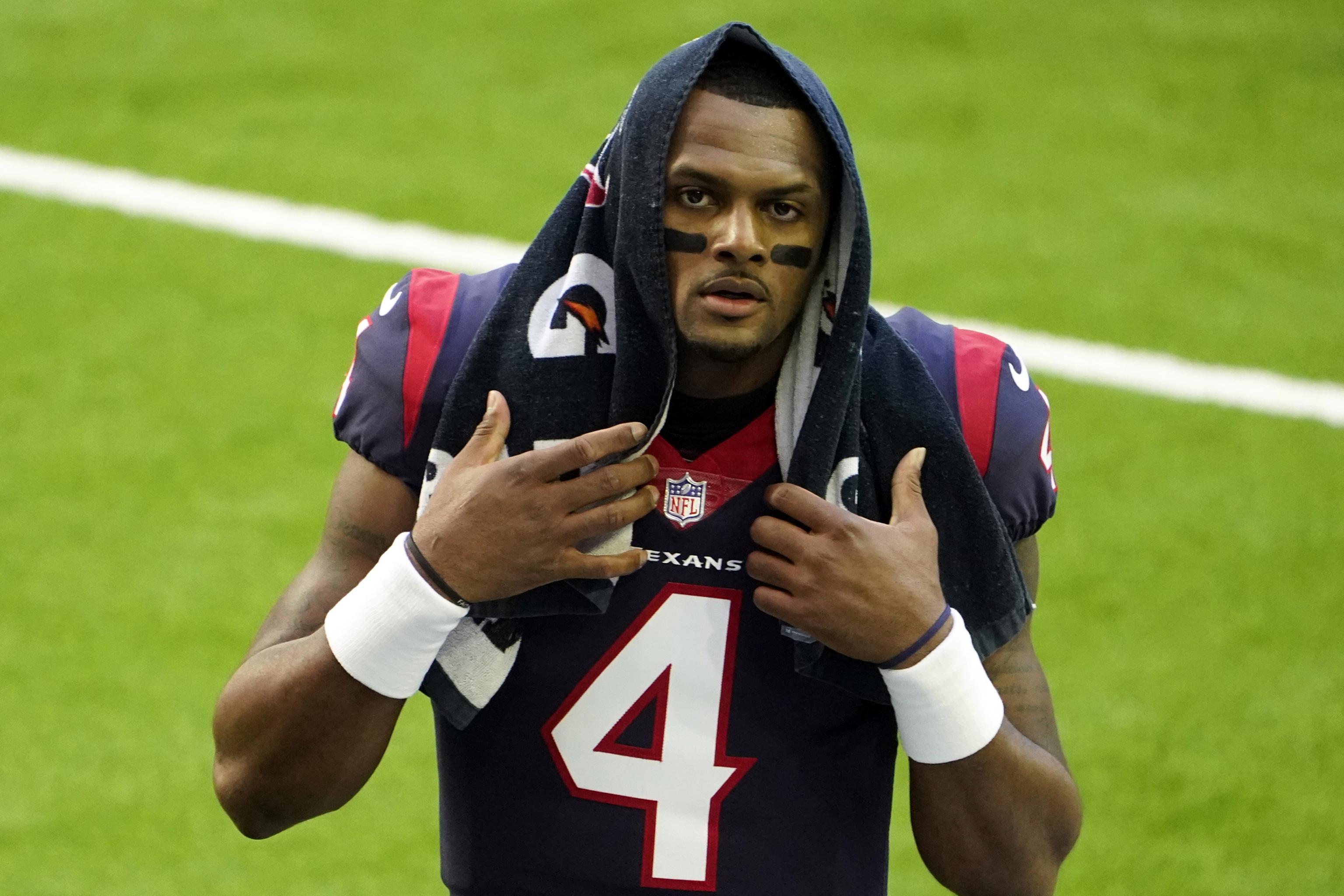 Deshaun Watson Makes Clear Statement On His Injury Status