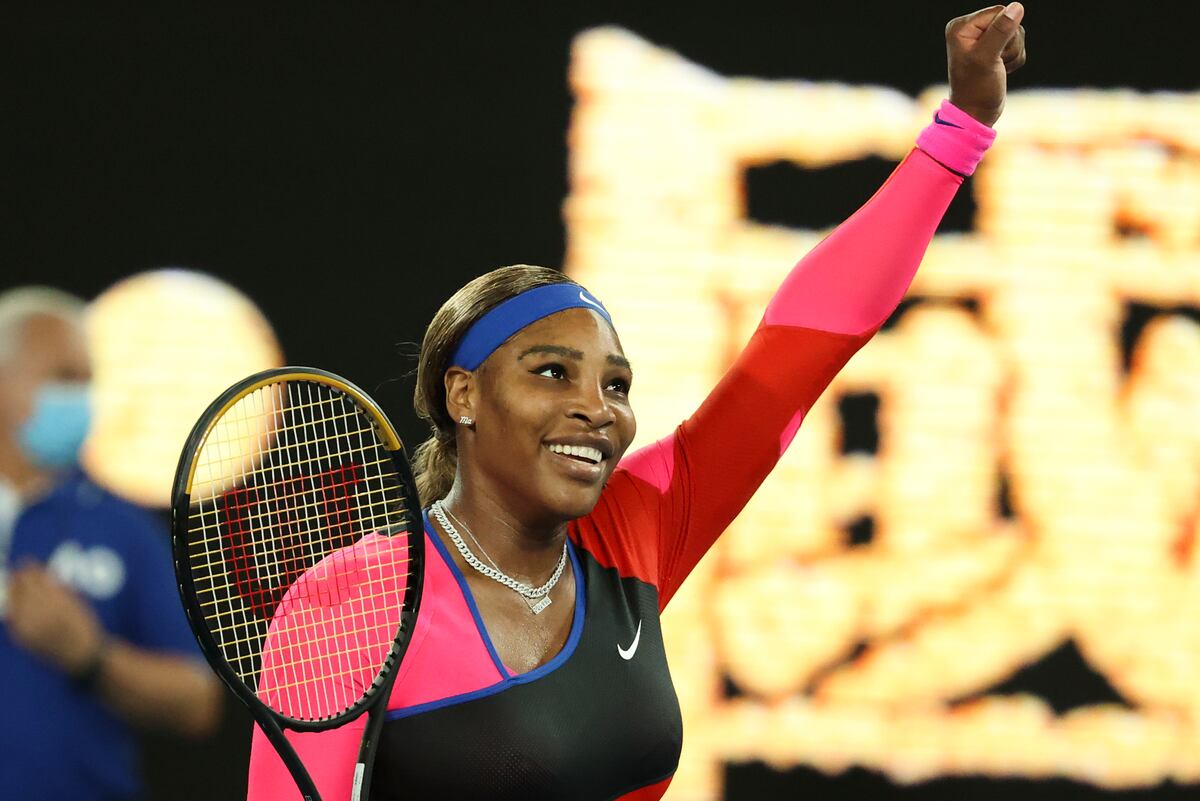 Serena Williams to Face Naomi Osaka in Australian Open Semis After Win vs. Halep | Bleacher ...