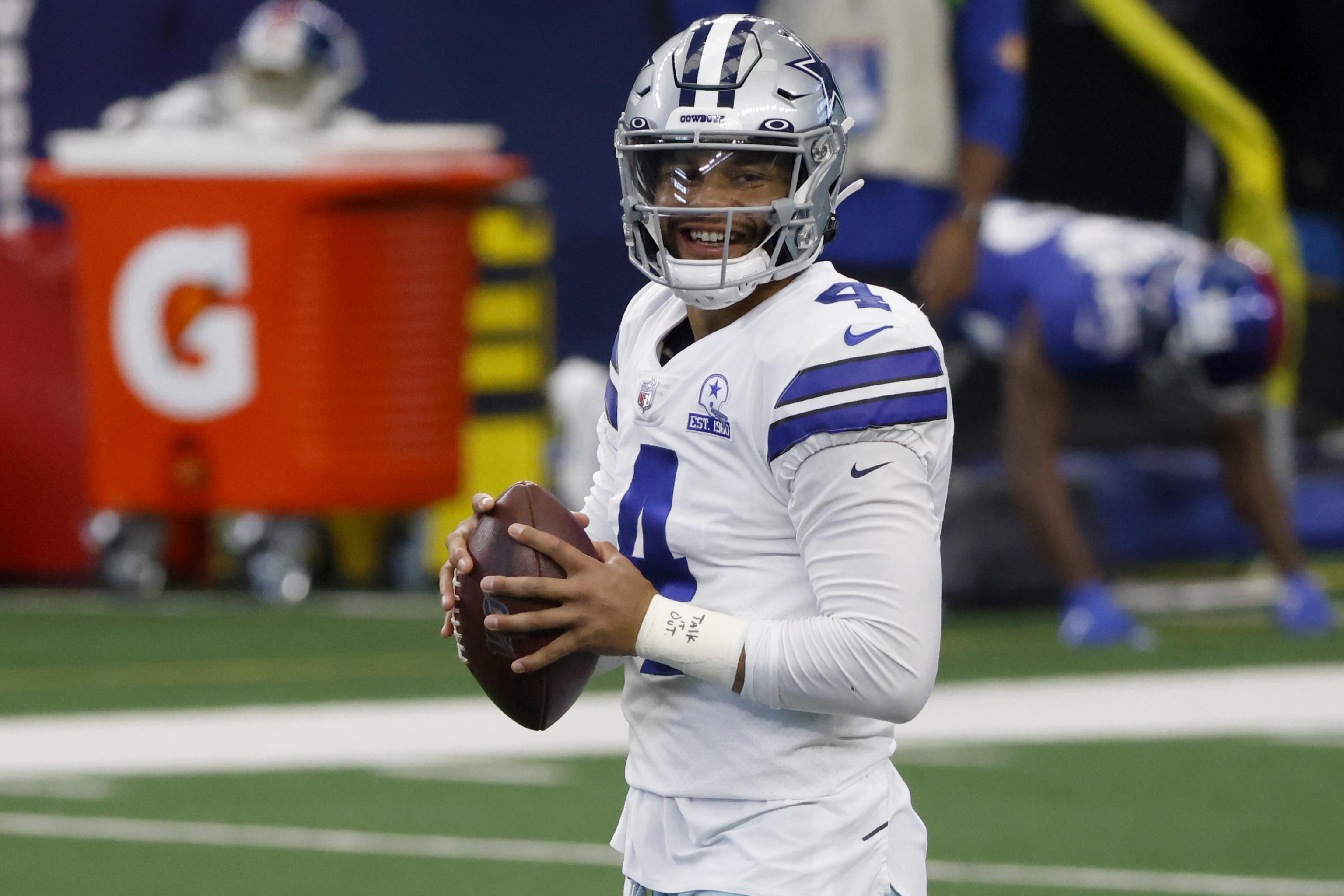 Cowboys Dak Prescott Buying Meals For Homeless People Amid Winter Storms Bleacher Report Latest News Videos And Highlights