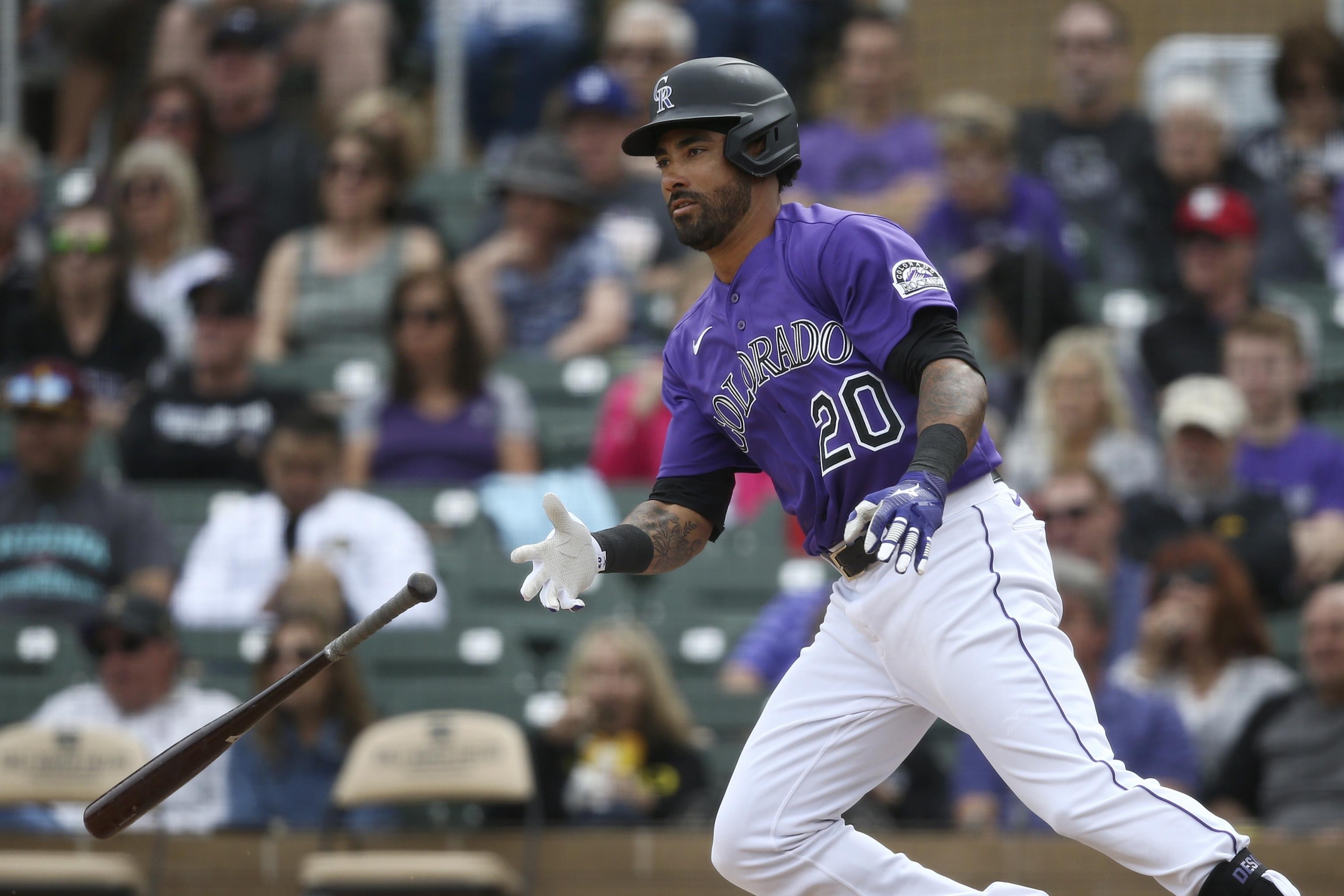 Rockies' Ian Desmond opting to spend 2020 with family instead of playing
