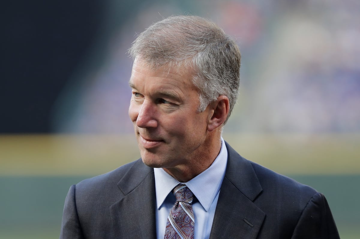 Kevin Mather Resigns as Mariners President Following 'Inappropriate' Comments thumbnail