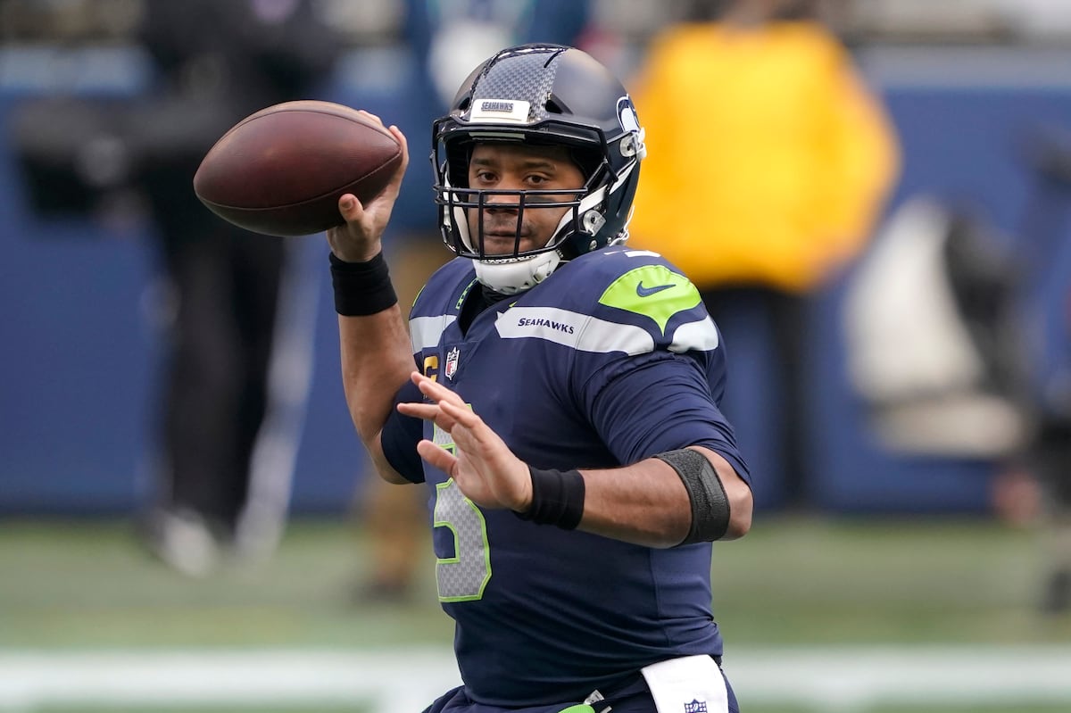 Russell Wilson Trade Rumors 3 1stRound Picks Would Be