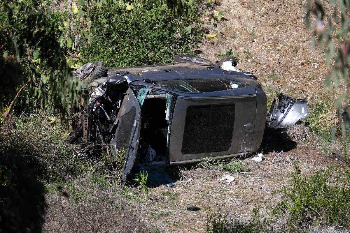 Jack Nicklaus Offers 'Heartfelt Support' to Tiger Woods After Single-Car Crash thumbnail