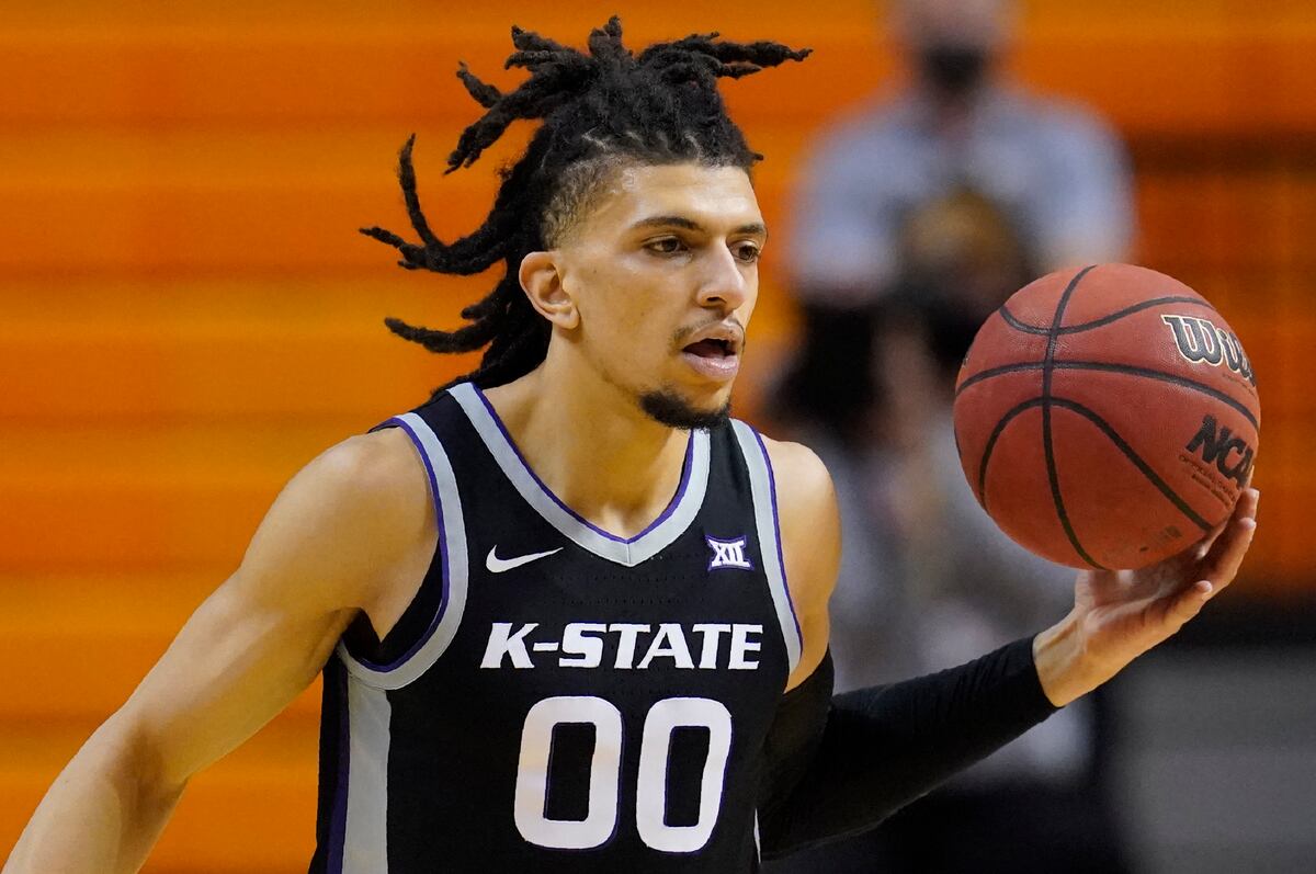 No. 7 Oklahoma Upset by Unranked Kansas State 62-57 thumbnail