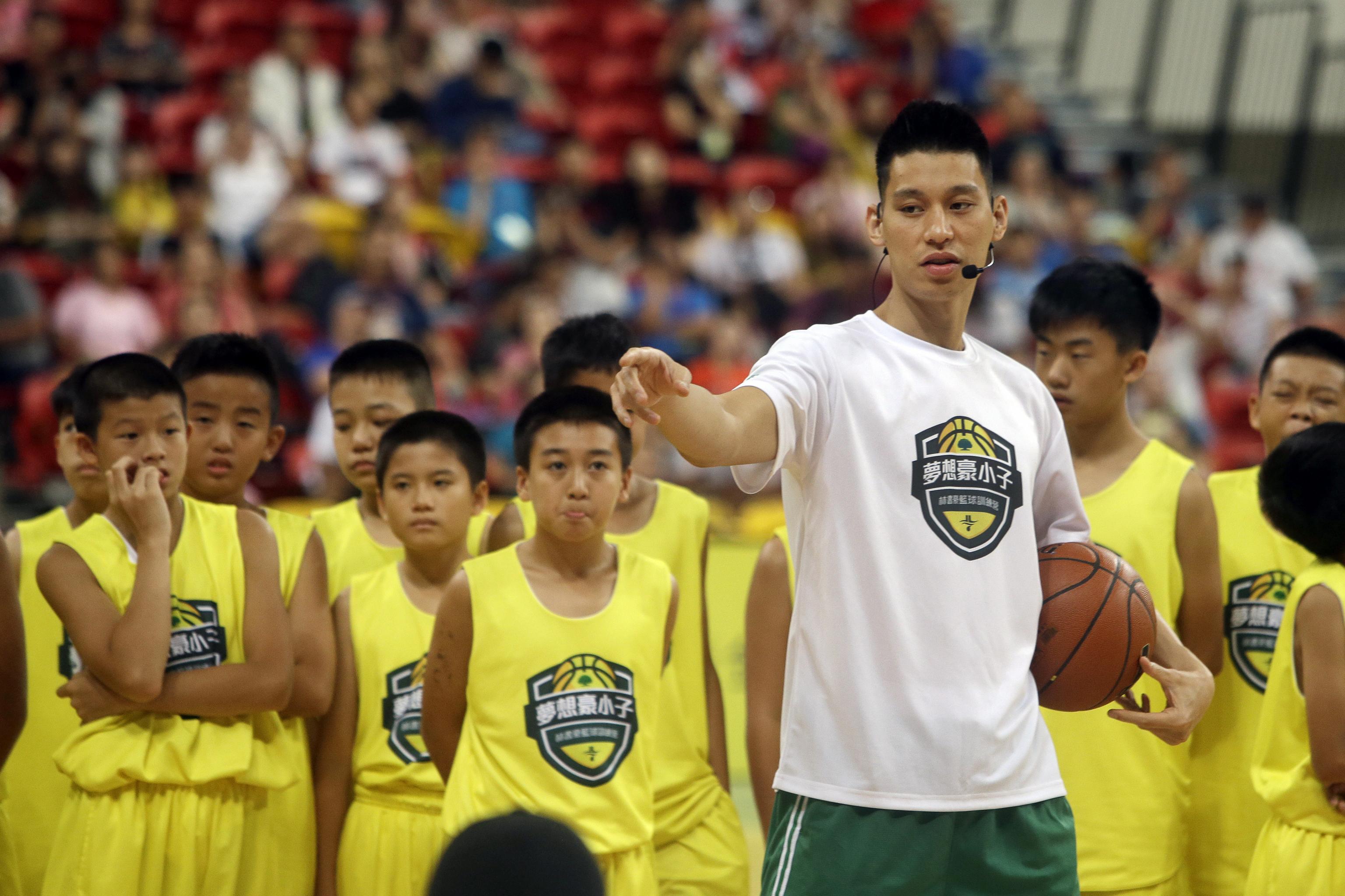 Jeremy Lin Talks N.B.A. Comeback and Anti-Asian Racism - The New York Times