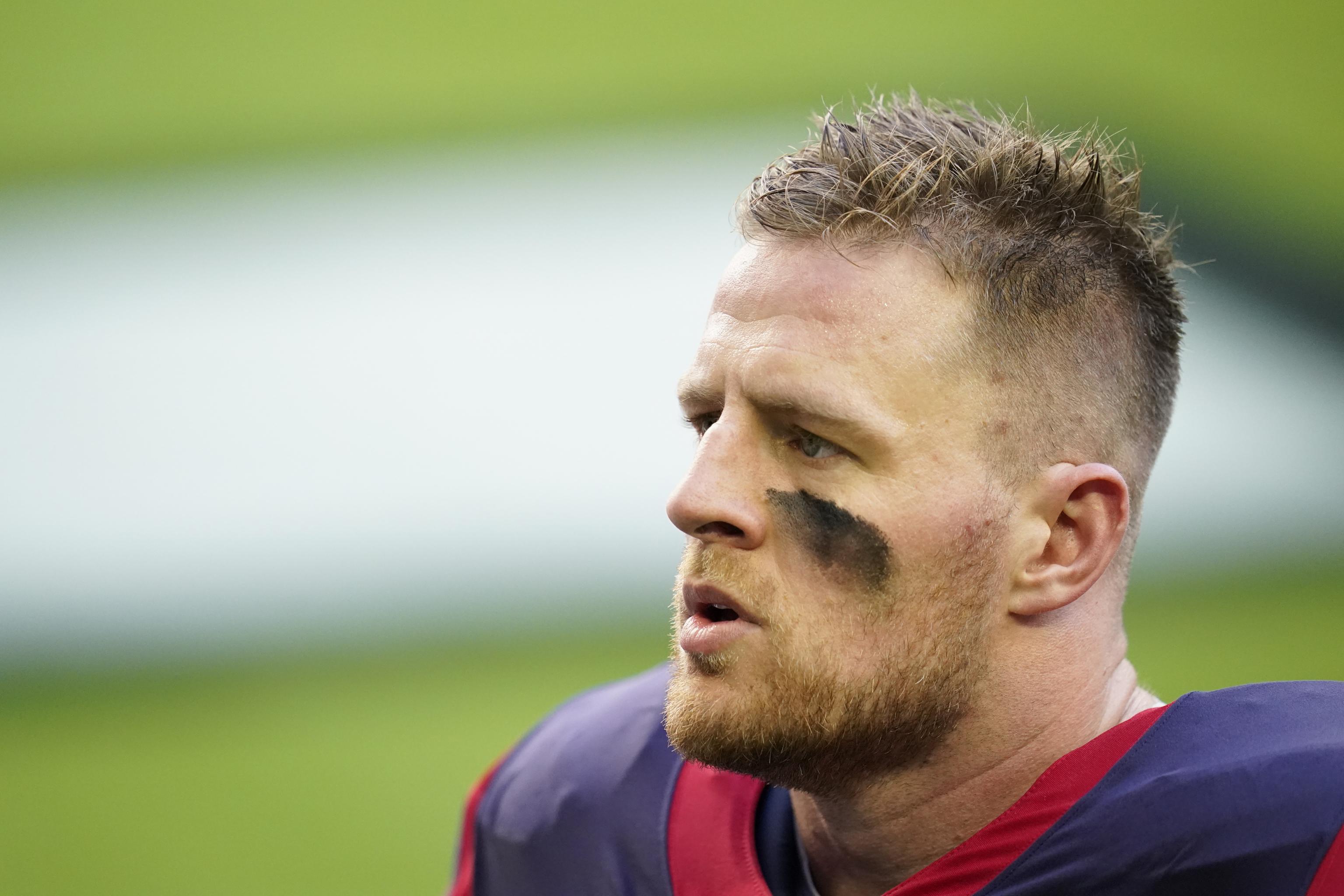 J.J. Watt joins Arizona Cardinals on two-year, $31M deal