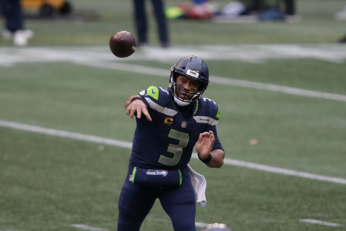 Russell Wilson Trade Rumors Bears �Have Prioritized