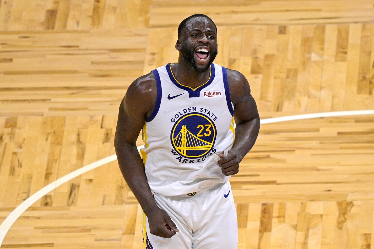 B/R Exclusive: Draymond Green Talks Warriors Expectations, Wiseman, Subway, More thumbnail