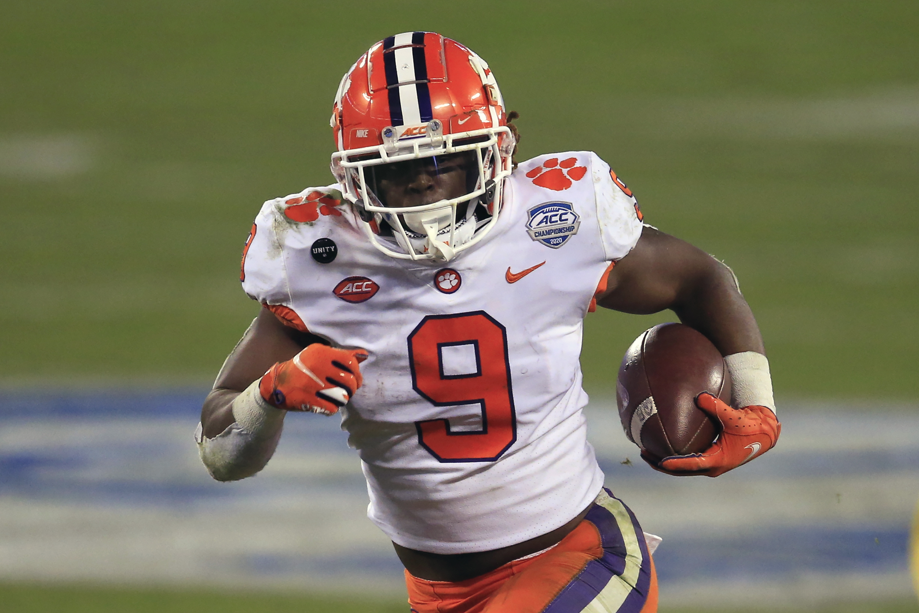 Clemson Football: Travis Etienne joins the recruiting of Tee Higgins