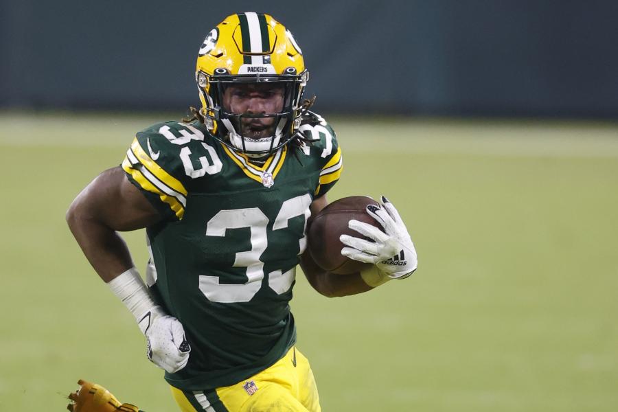 Aaron Jones re-signs with Packers changing Dolphins potential free agency  plans - The Phinsider