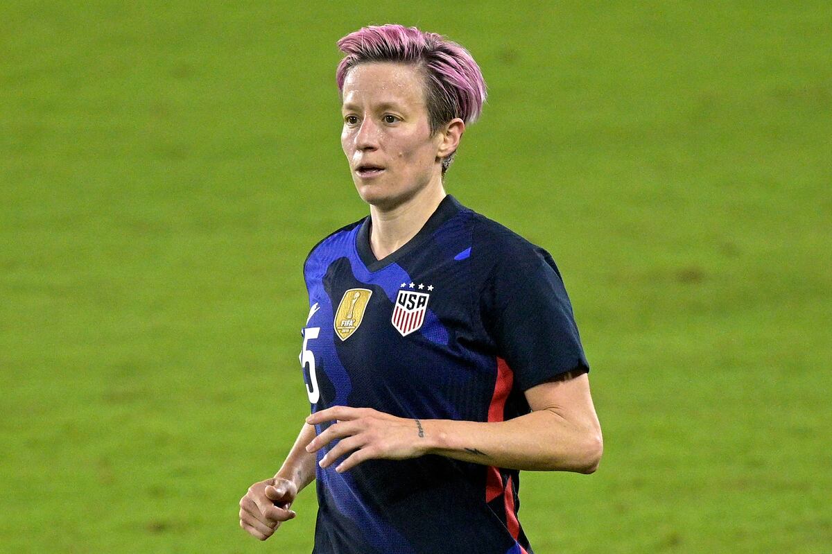 Megan Rapinoe Says USWNT Shirt Represents Push for Equal Pay Amid Legal Battle - Vimarsana News