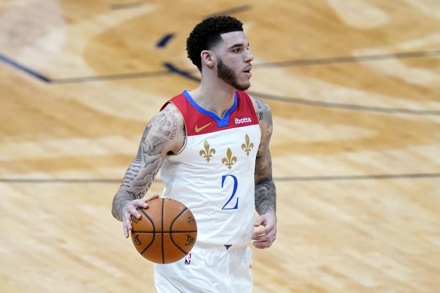 Darren Rovell on X: If you are looking for the Kyle Kuzma sweater