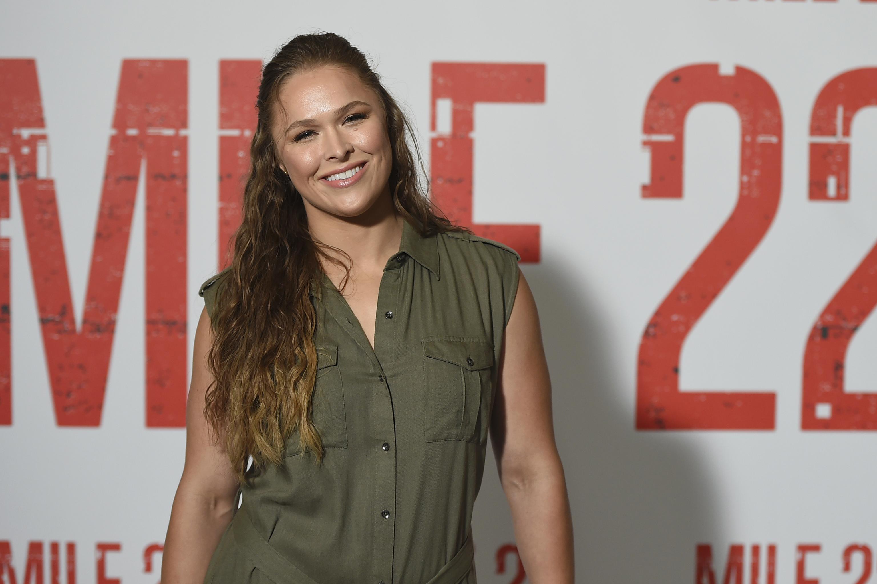 Brock Lesnar Says Ronda Rousey Is 'A Man Amongst Women' – Rolling Stone