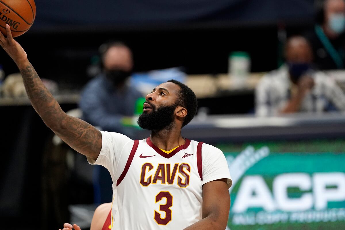 Knicks Rumors: Opposing Team Believes Andre Drummond Would Limit Julius Randle