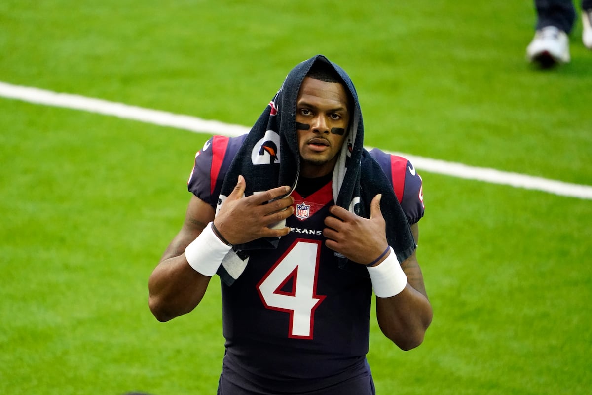 Details Emerge of 3rd Lawsuit Against Deshaun Watson ...