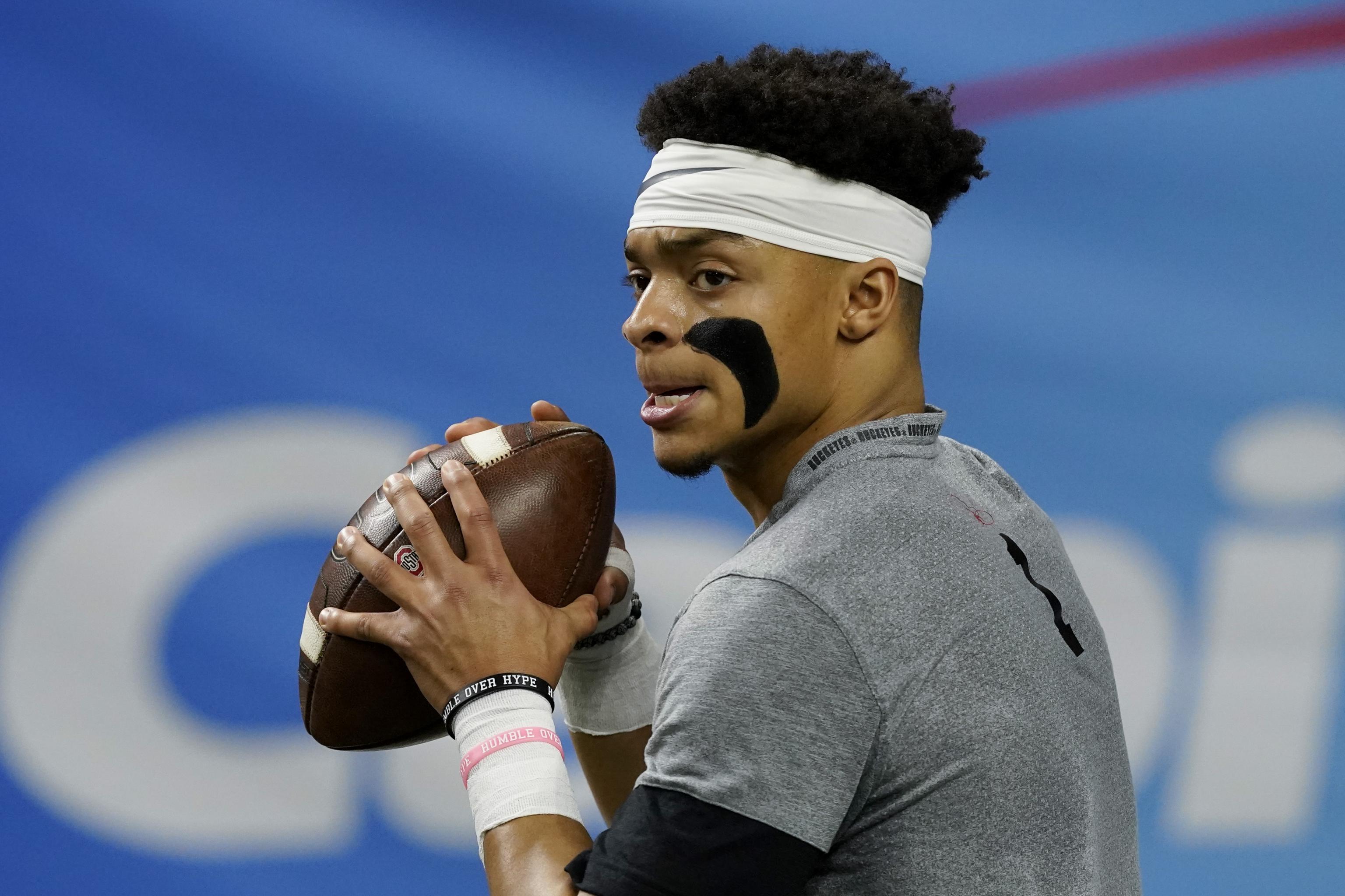 NFL draft 2021 news and rumors: Justin Fields wows at pro day