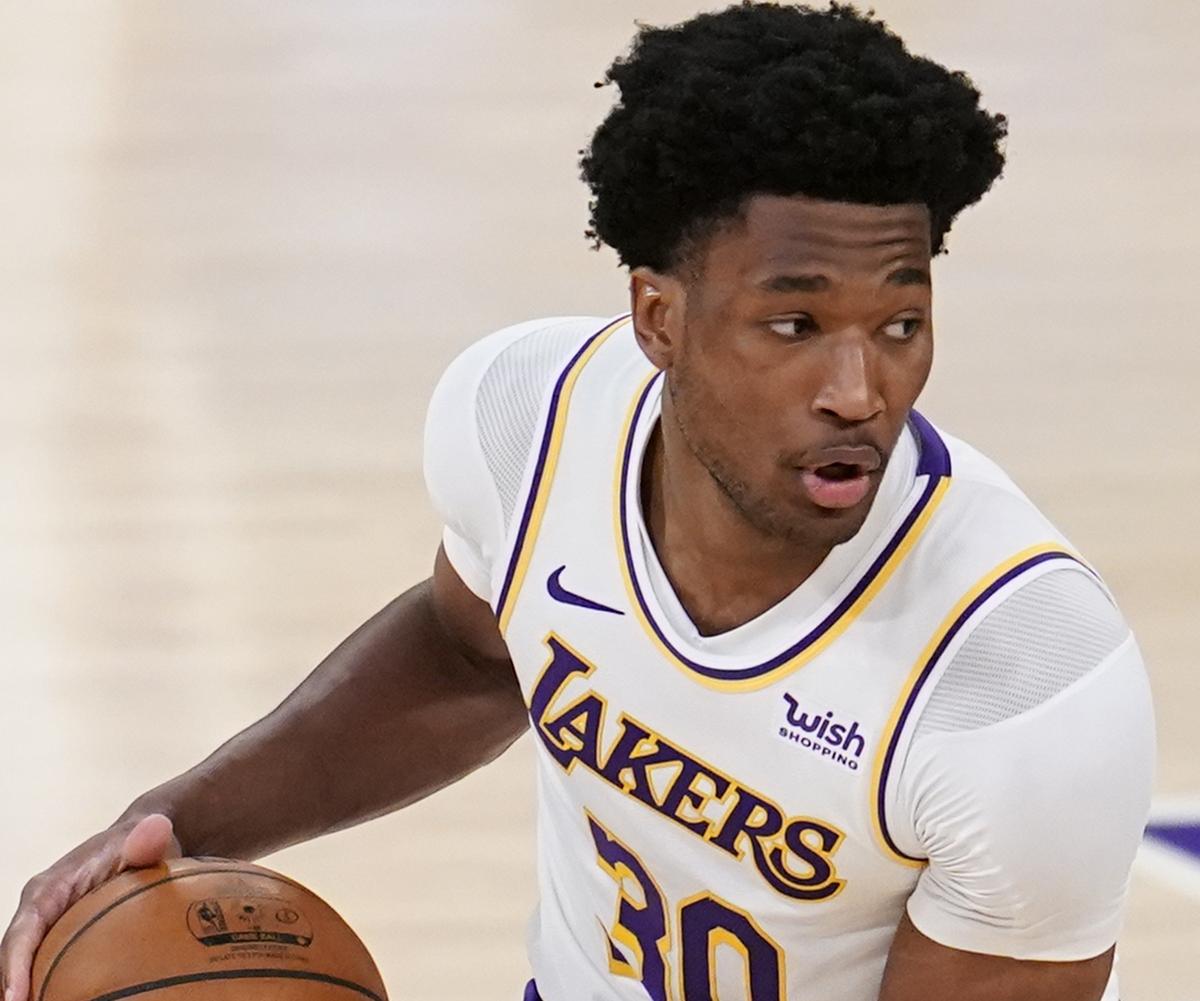 Can Damian Jones replicate the Lakers center mold from the 2020