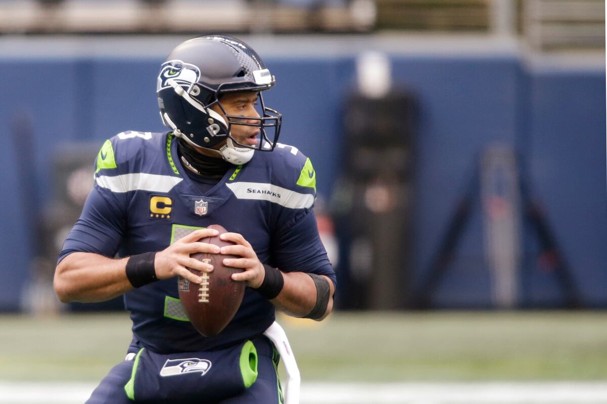 NFL Rumors Latest on Russell Wilson Trade Buzz, Akiem