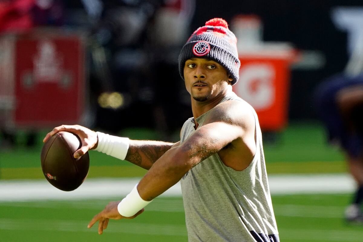 Deshaun Watson Trade Rumors Patriots Not Among 45 Teams