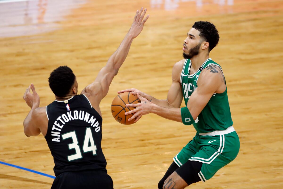 Jayson Tatum Drops 34 as Celtics Snap Giannis, Bucks' 8-Game Winning Streak