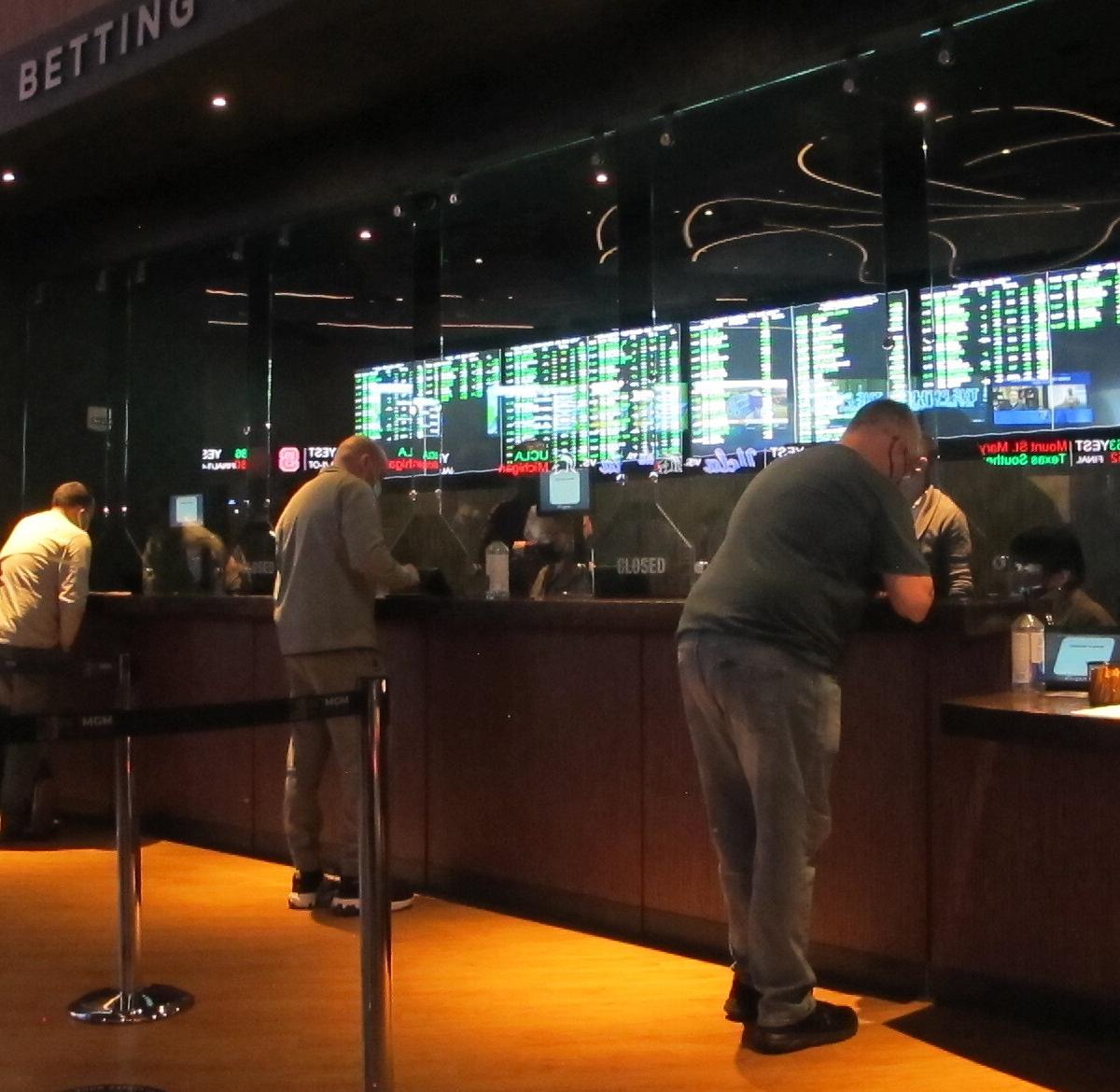Bettor Wins $14K After $2 Wager on 15-Leg Multi-Sport Parlay