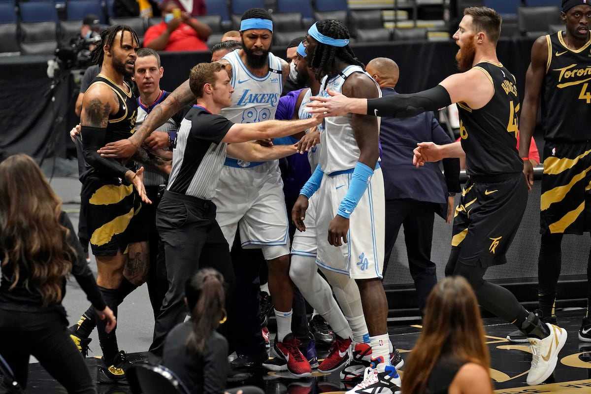Lakers' Horton-Tucker, Raptors' VanVleet, Bembry Suspended 1 Game After Scuffle thumbnail