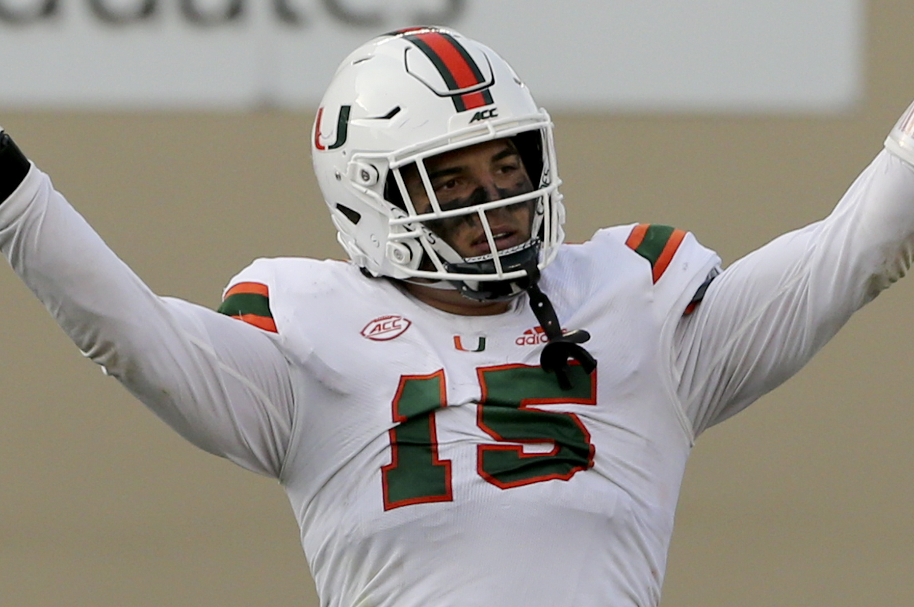 Miami Hurricanes DE Jaelan Phillips called explosive by NFL analyst