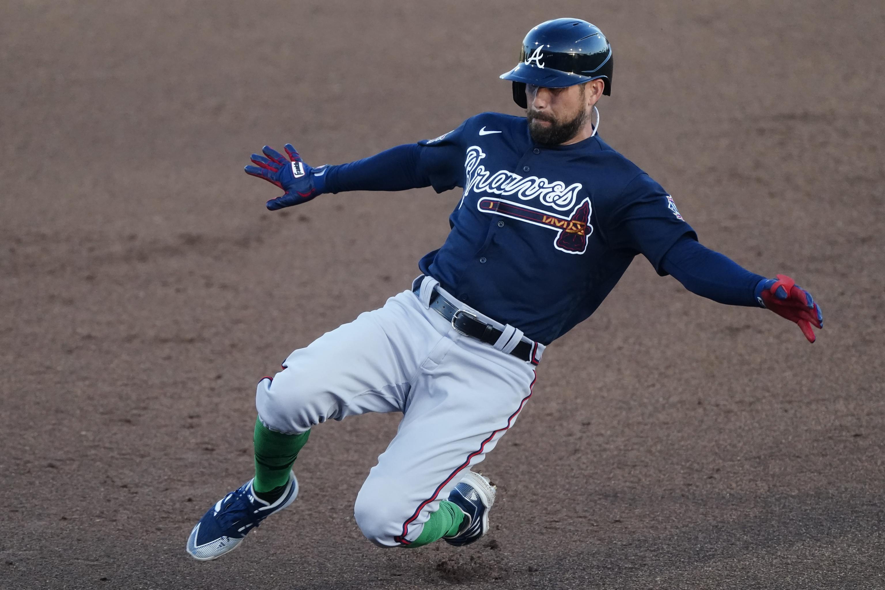 Pache returns to center field as Heredia goes on injured list