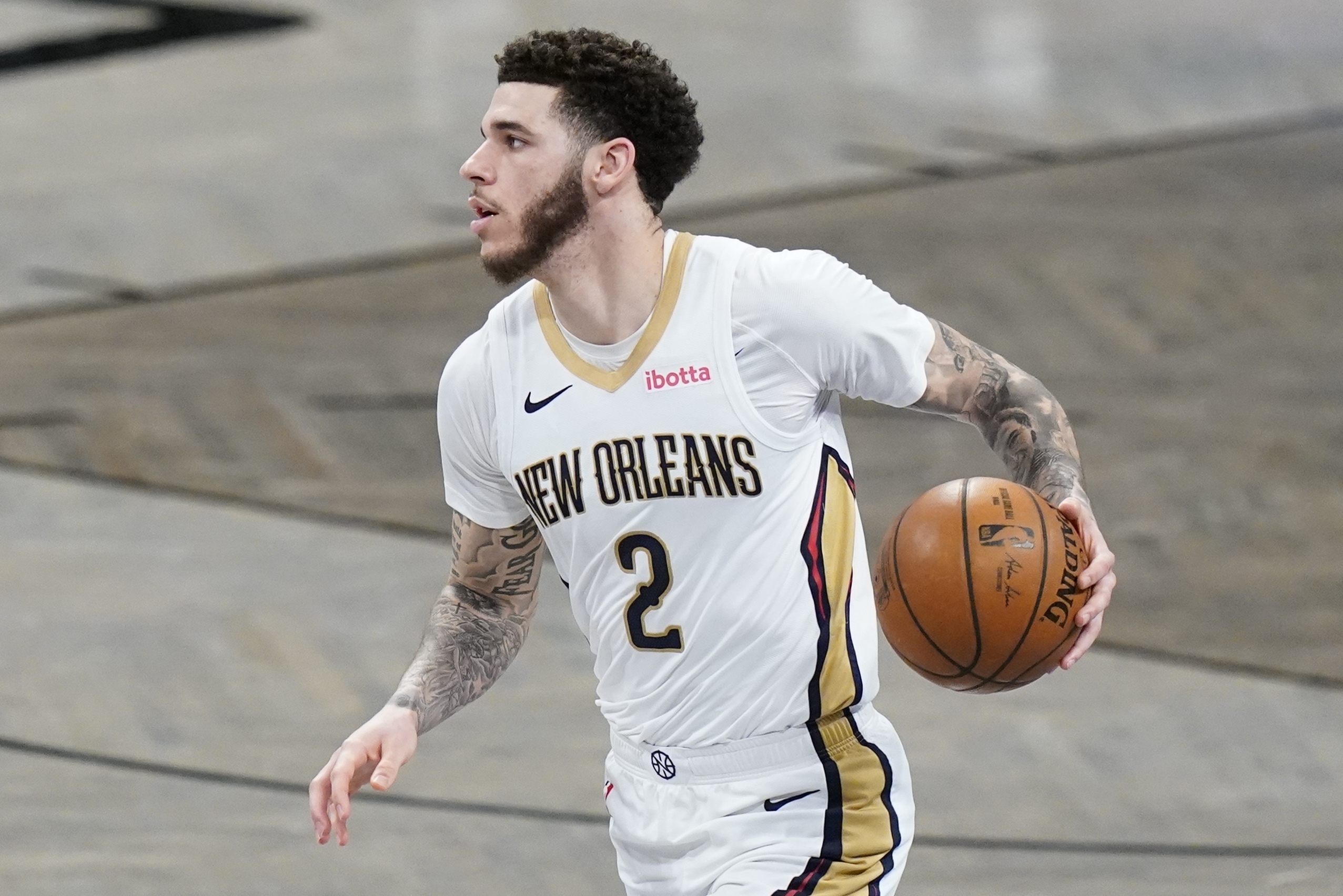 Lonzo Ball Rumors: Execs Think Pelicans PG Could Be Available in  Sign-and-Trade, News, Scores, Highlights, Stats, and Rumors