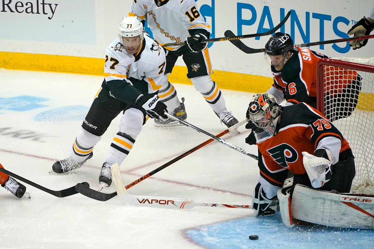 NHL Rumors: Latest Buzz and Post-2021 Trade Deadline Talk thumbnail