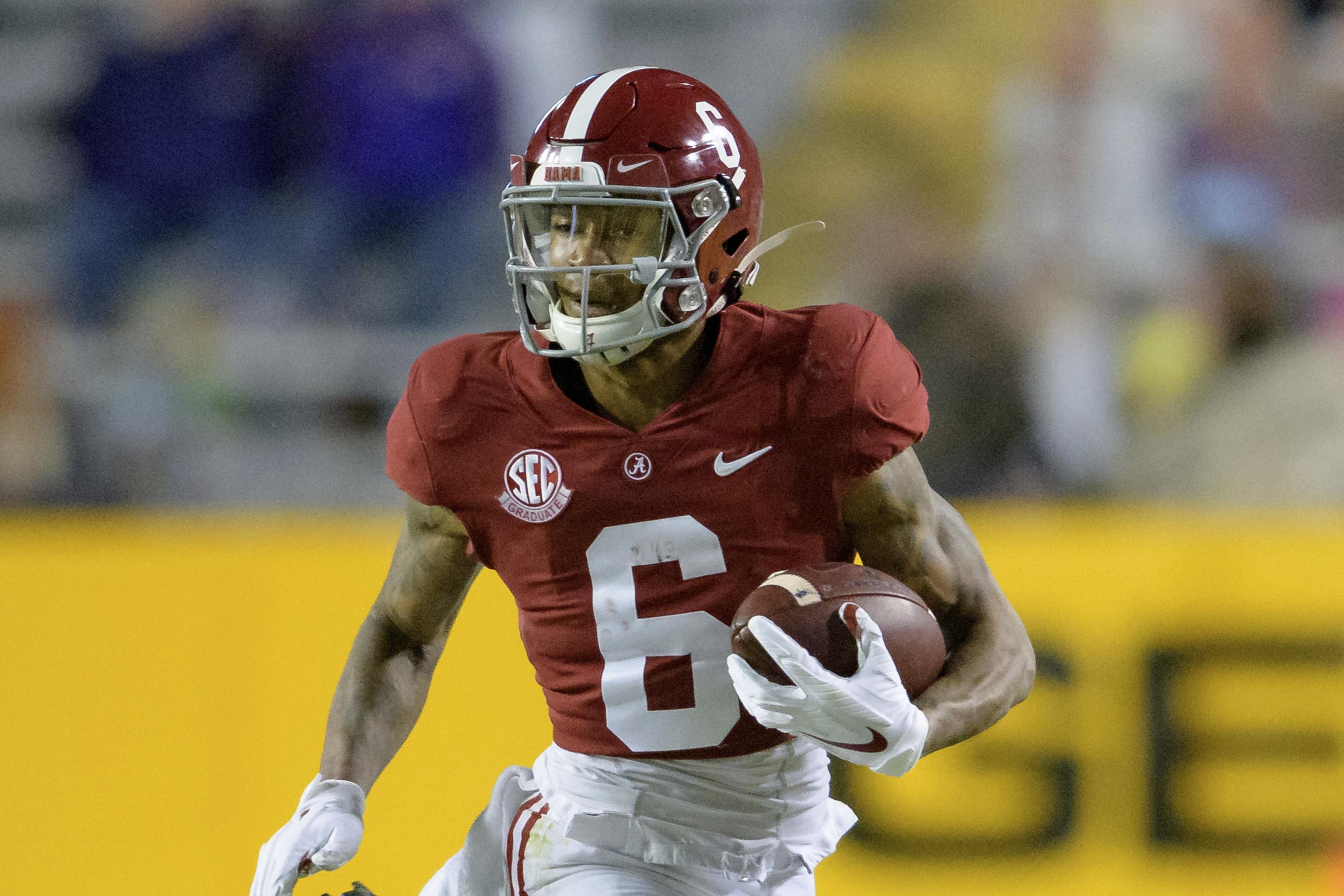 DeVonta Smith Weighs Less Than Expected And His Combine Measurements Are  Causing Quite The Stir Amongst NFL Teams - BroBible