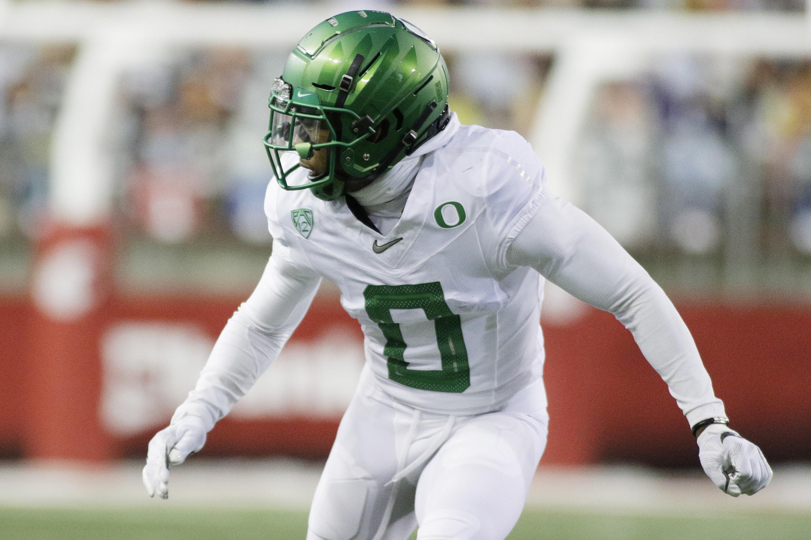 Strong Oregon secondary loses Deommodore Lenoir to 2021 NFL Draft