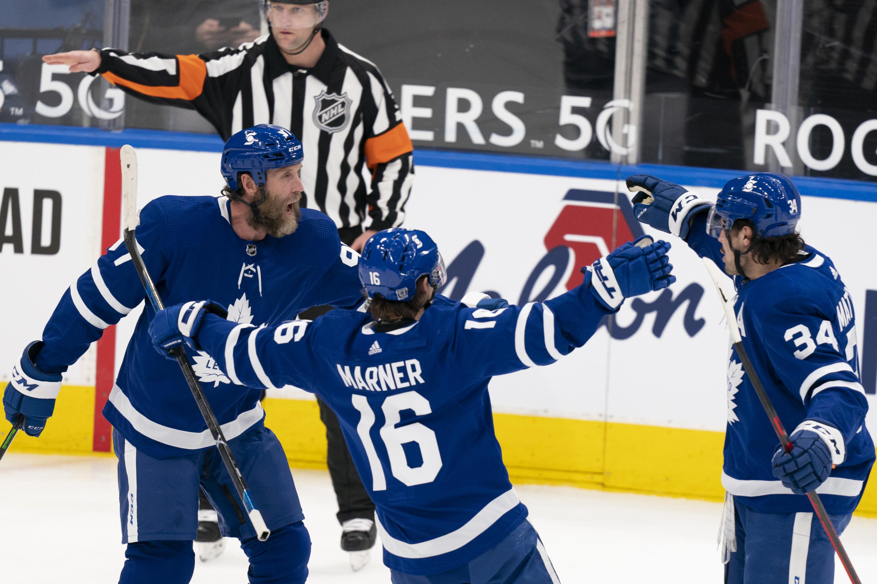 Tavares scores 2 power-play goals, Toronto tops Winnipeg 4-1