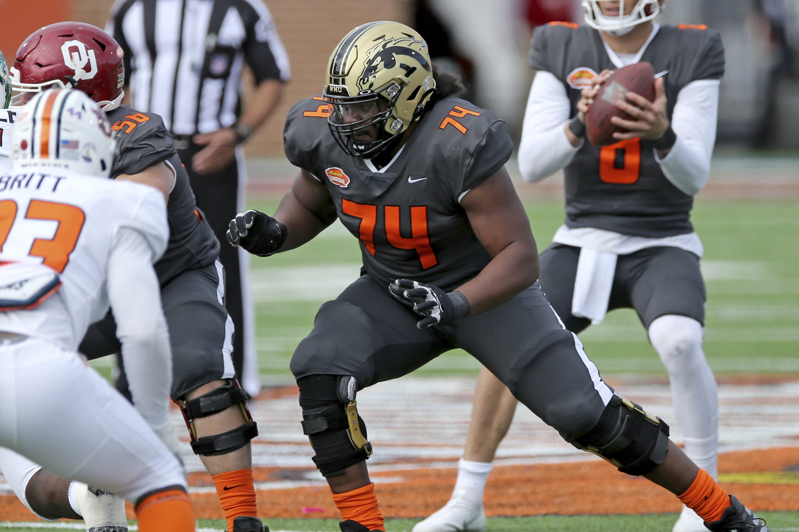 San Francisco 49ers offensive tackle Jaylon Moore (76) walks off