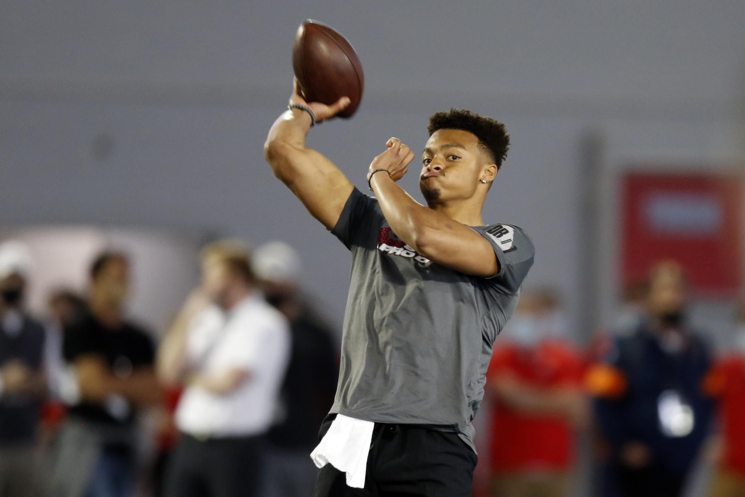 Ex-Patriots executive: 'I don't think New England's trading up for Justin  Fields' - Pats Pulpit